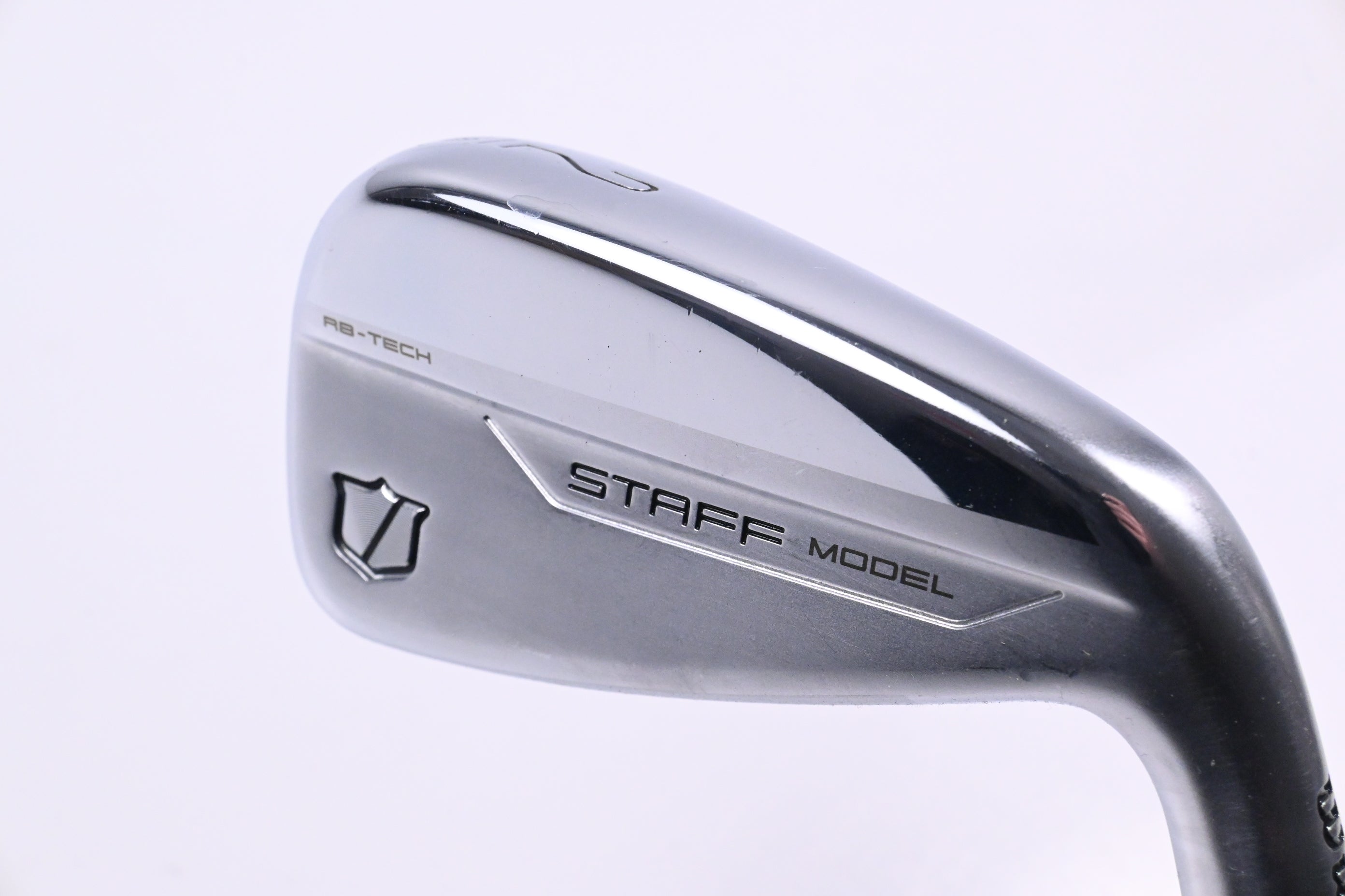 Wilson Model RB #2 Iron / 18 Degree / Regular Flex HZRDUS GEN4 Black 80 Shaft