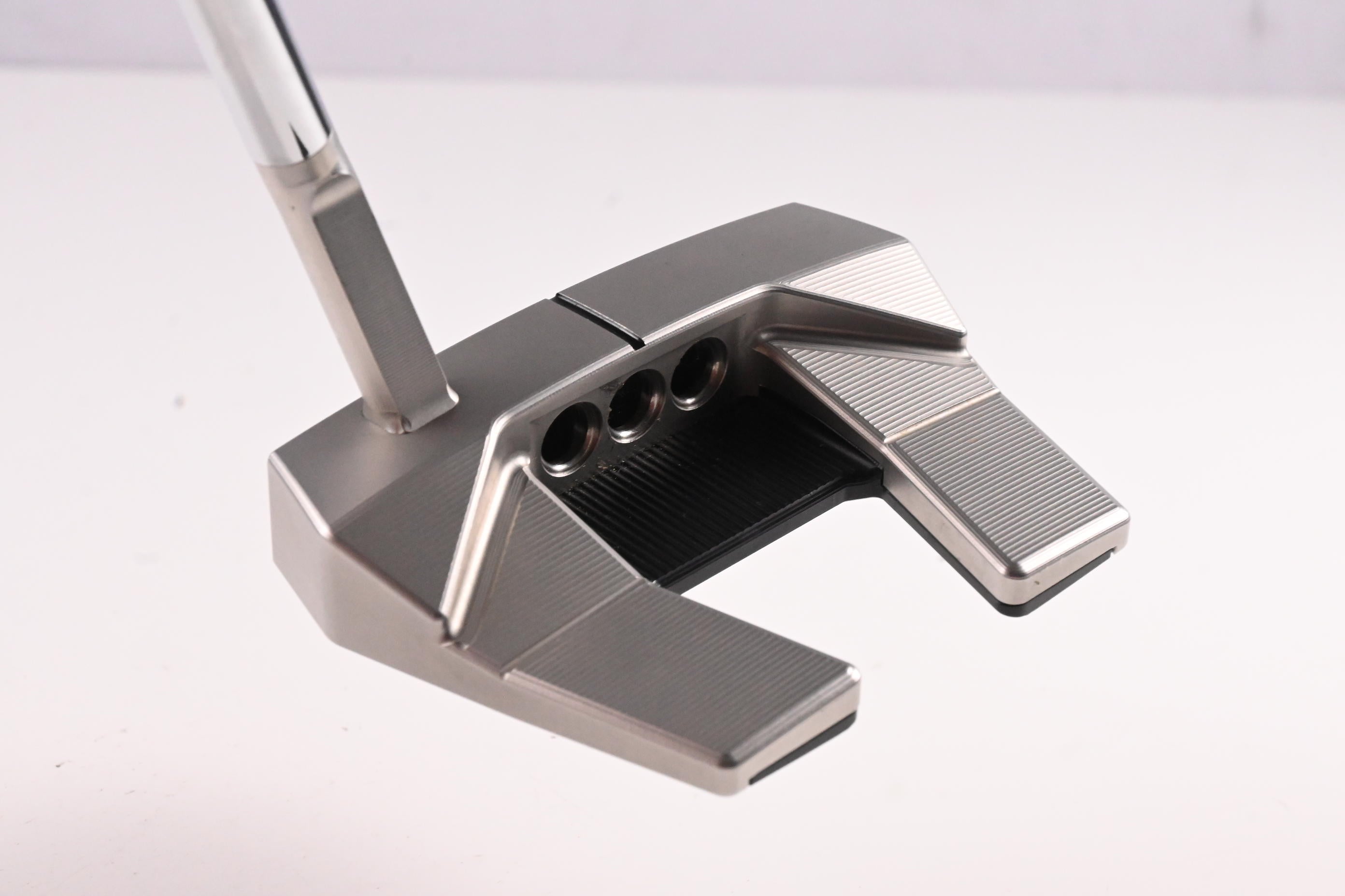 Scotty Cameron 2026 Phantom 5.5 Putter / 34 Inch