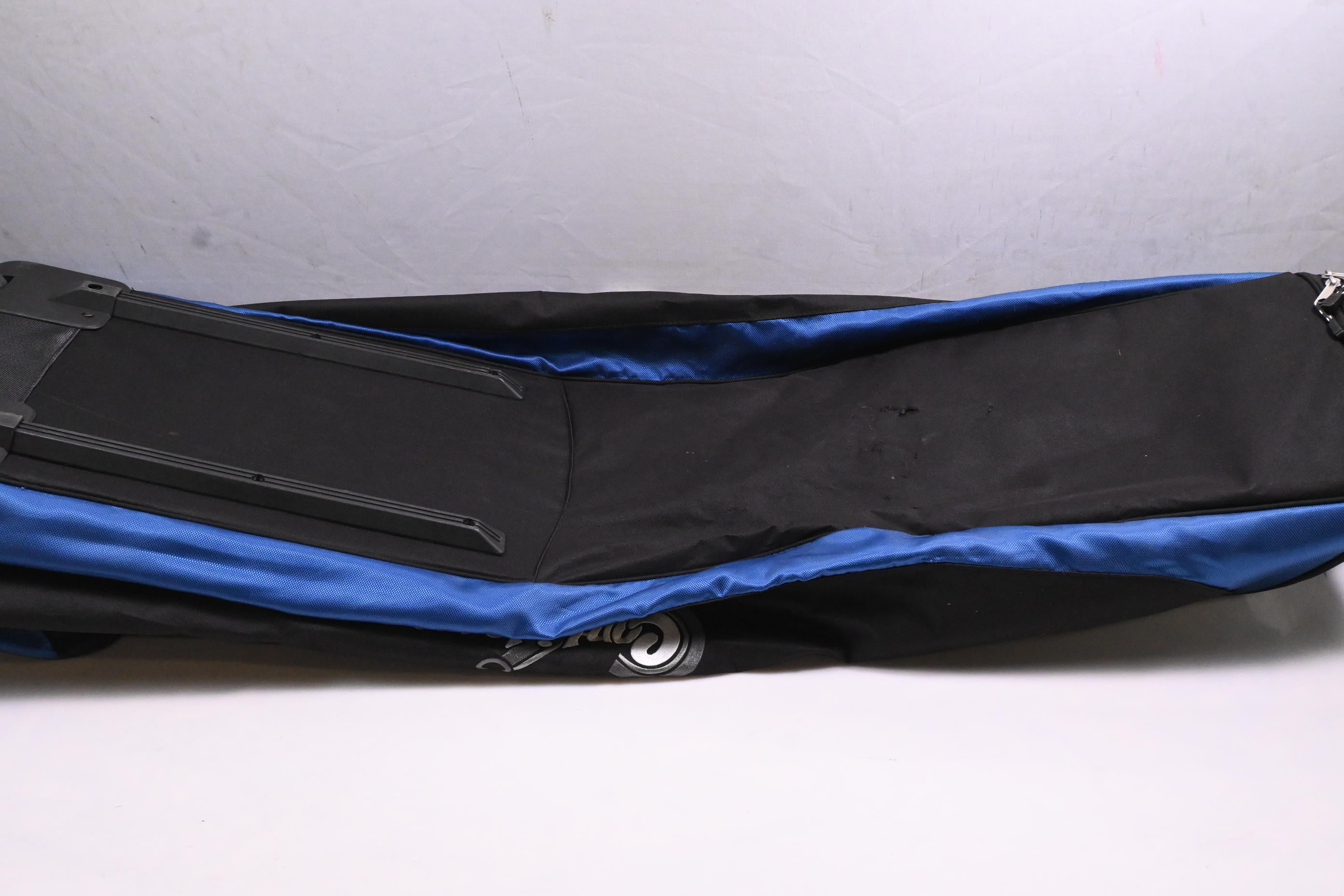 Confidence Golf Travel Cover / Black, Blue