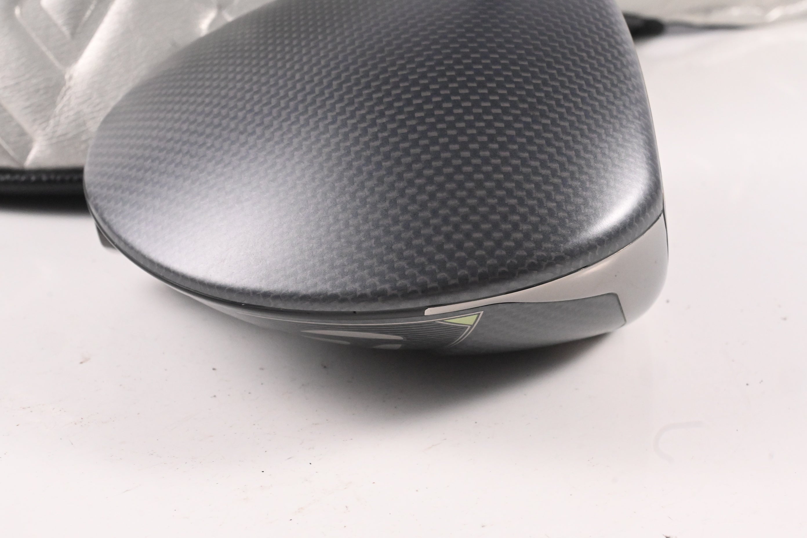 Taylormade Qi35 LS Driver / 9 Degree / Stiff Flex Kai'li CB Blue Dark Waves 60