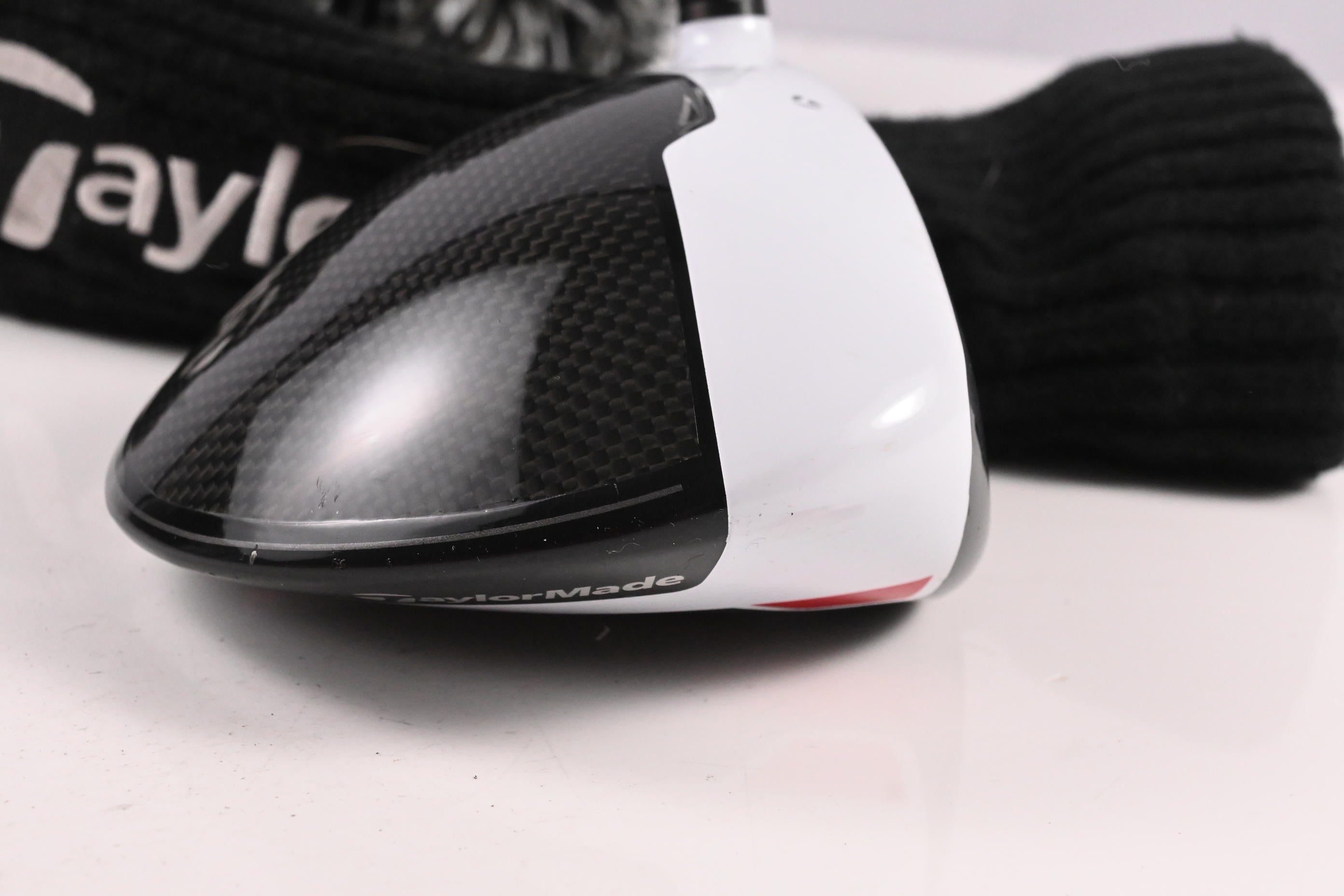 Taylormade M1 2016 Driver / 12 Degree / Regular Flex Matrix Ozik White Tie 55