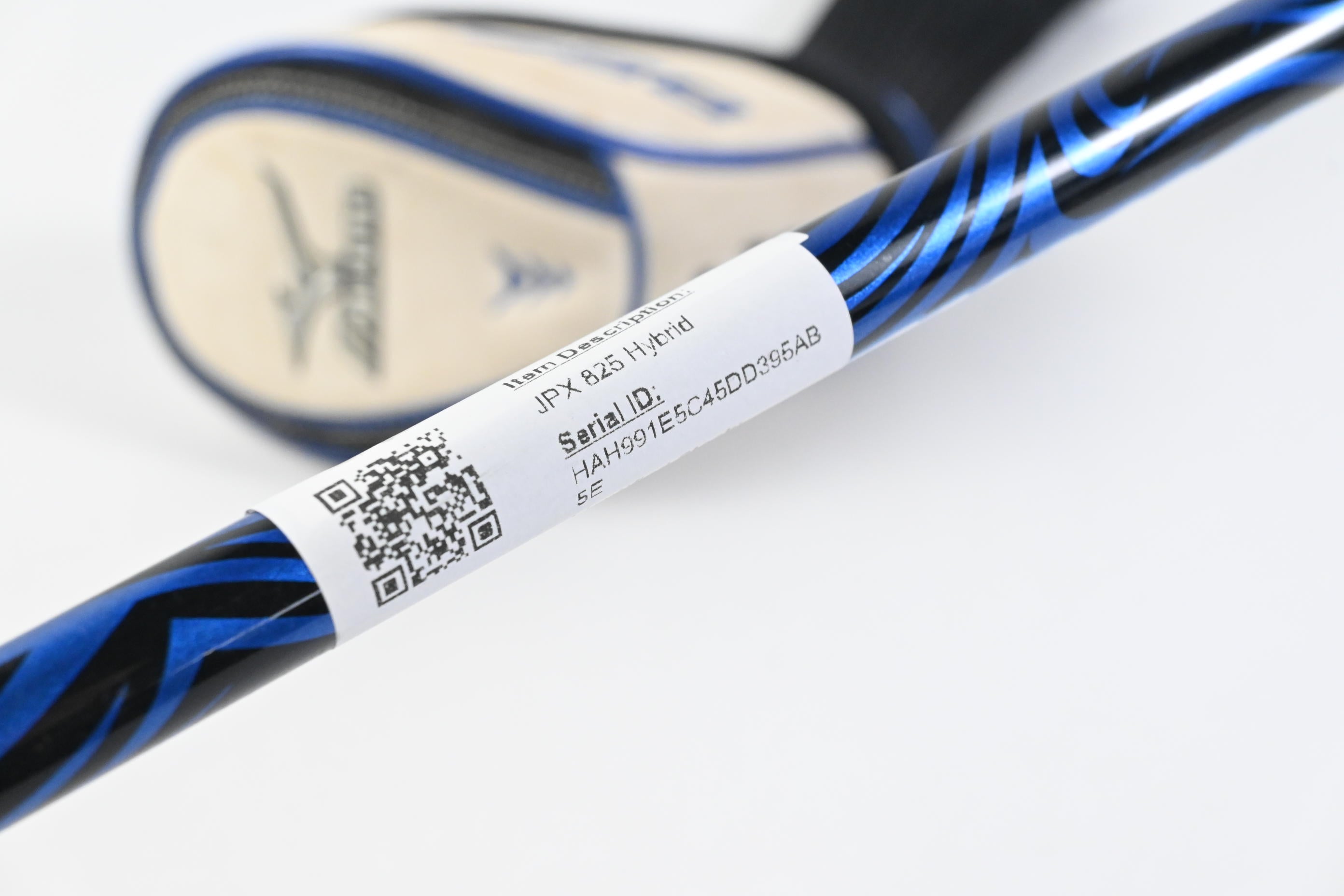 Mizuno JPX 825 #3 Hybrid / 19 Degree / Regular Flex Fujikura Orochi 70 Shaft