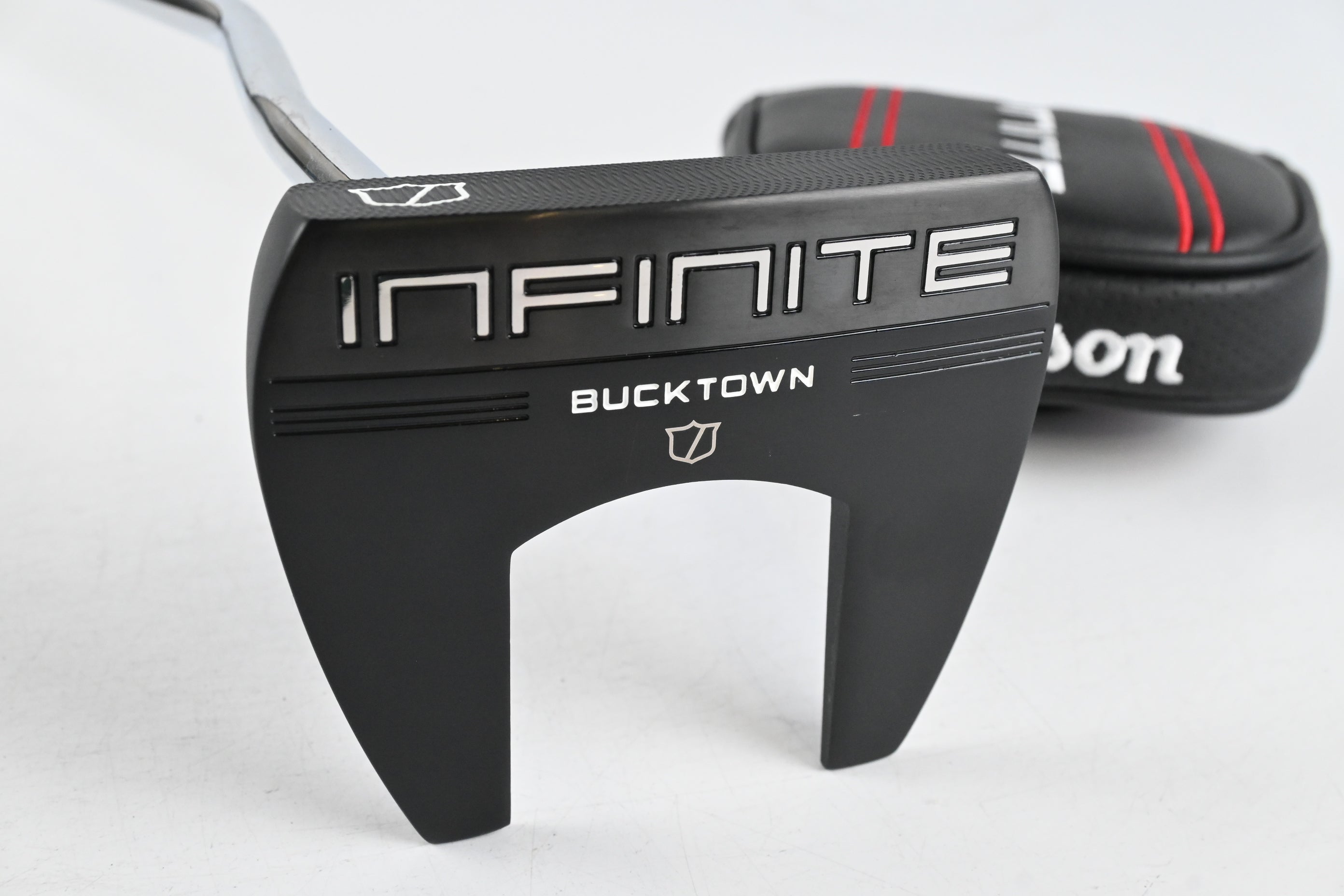 Left Hand Wilson Infinite Bucktown 2024 Putter / 34 Inch