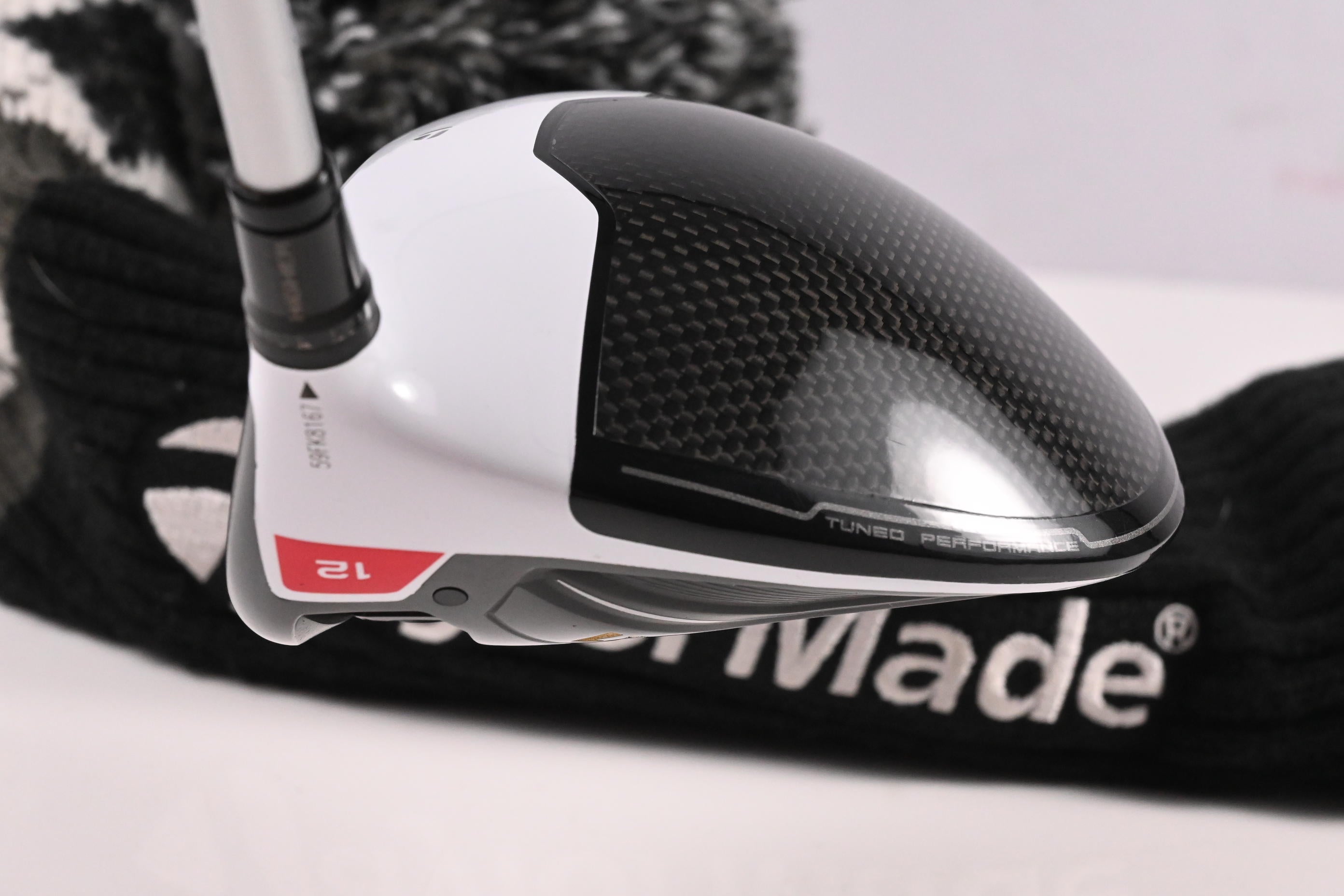 Taylormade M1 2016 Driver / 12 Degree / Regular Flex Matrix Ozik White Tie 55