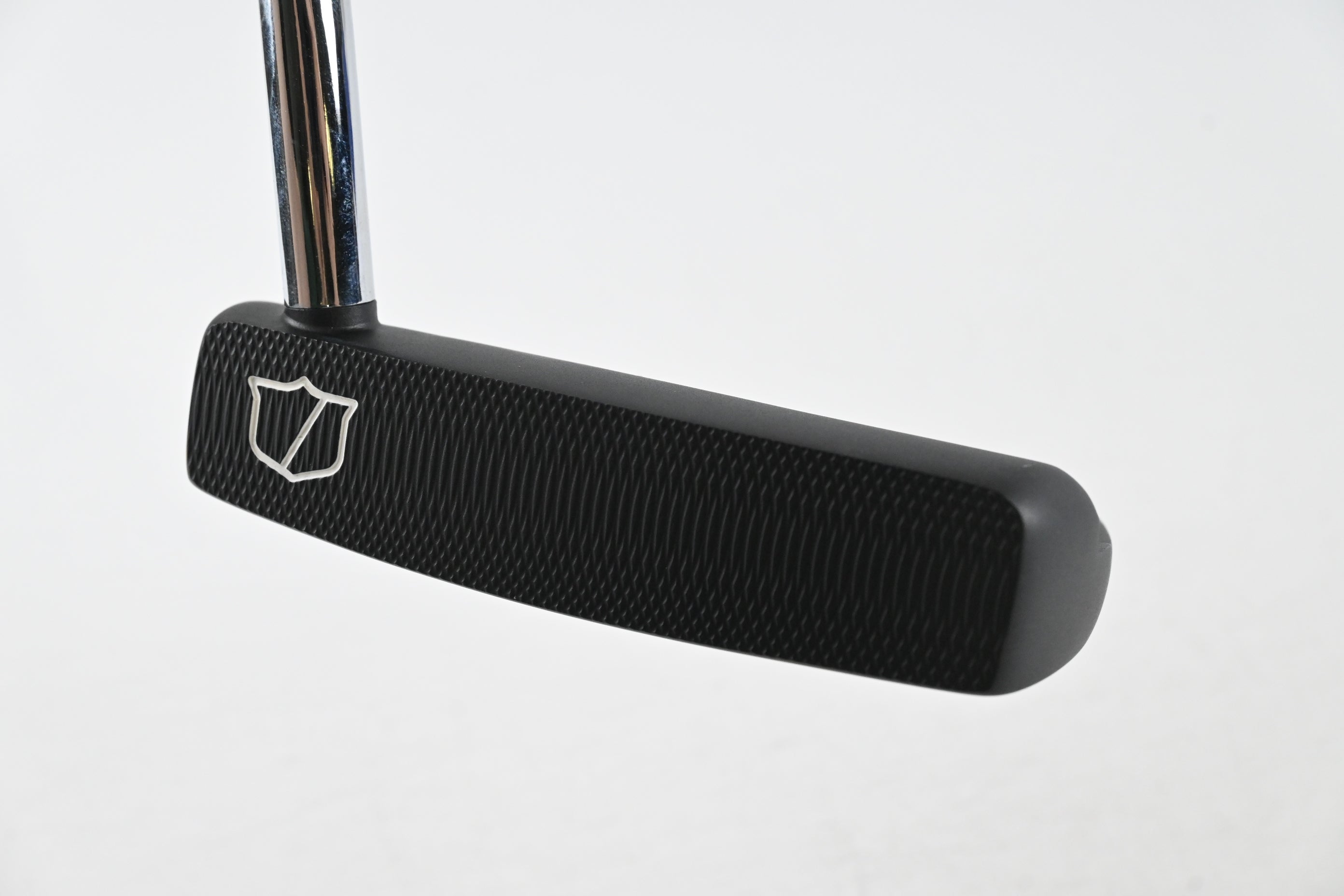Left Hand Wilson Infinite Bucktown 2024 Putter / 34 Inch
