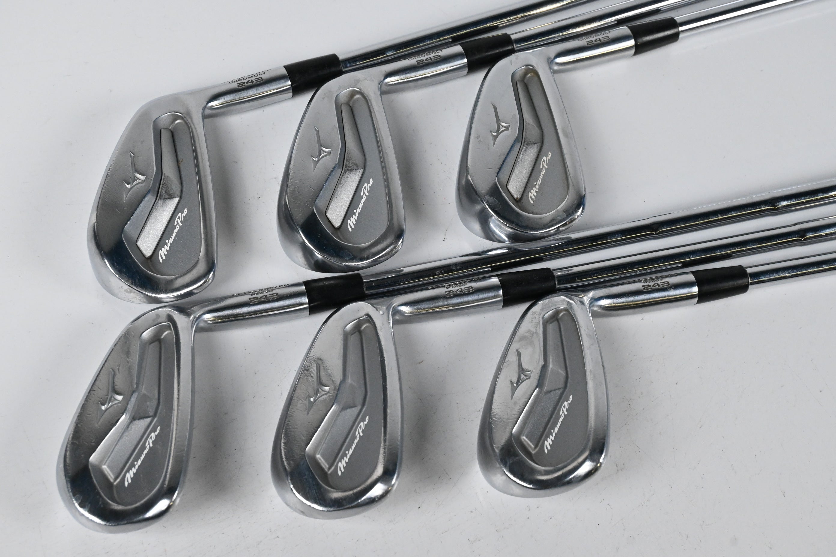 Mizuno Pro 243 Irons / 5-PW / Stiff Flex Dynamic Gold Mid S300 115 Shafts