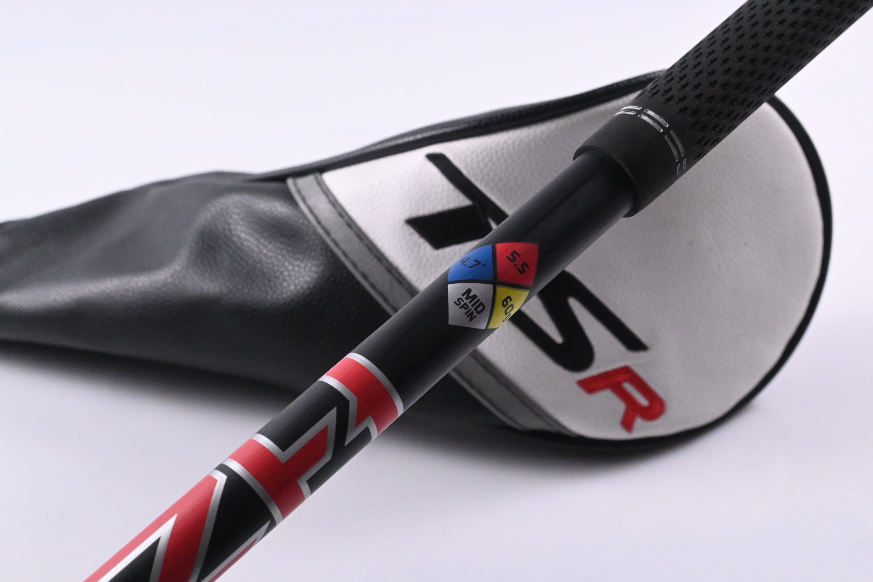 Titleist TSR2 #5 Wood / 18 Degree / Regular Flex Hzrdus Gen4 CB Red 60 Shaft