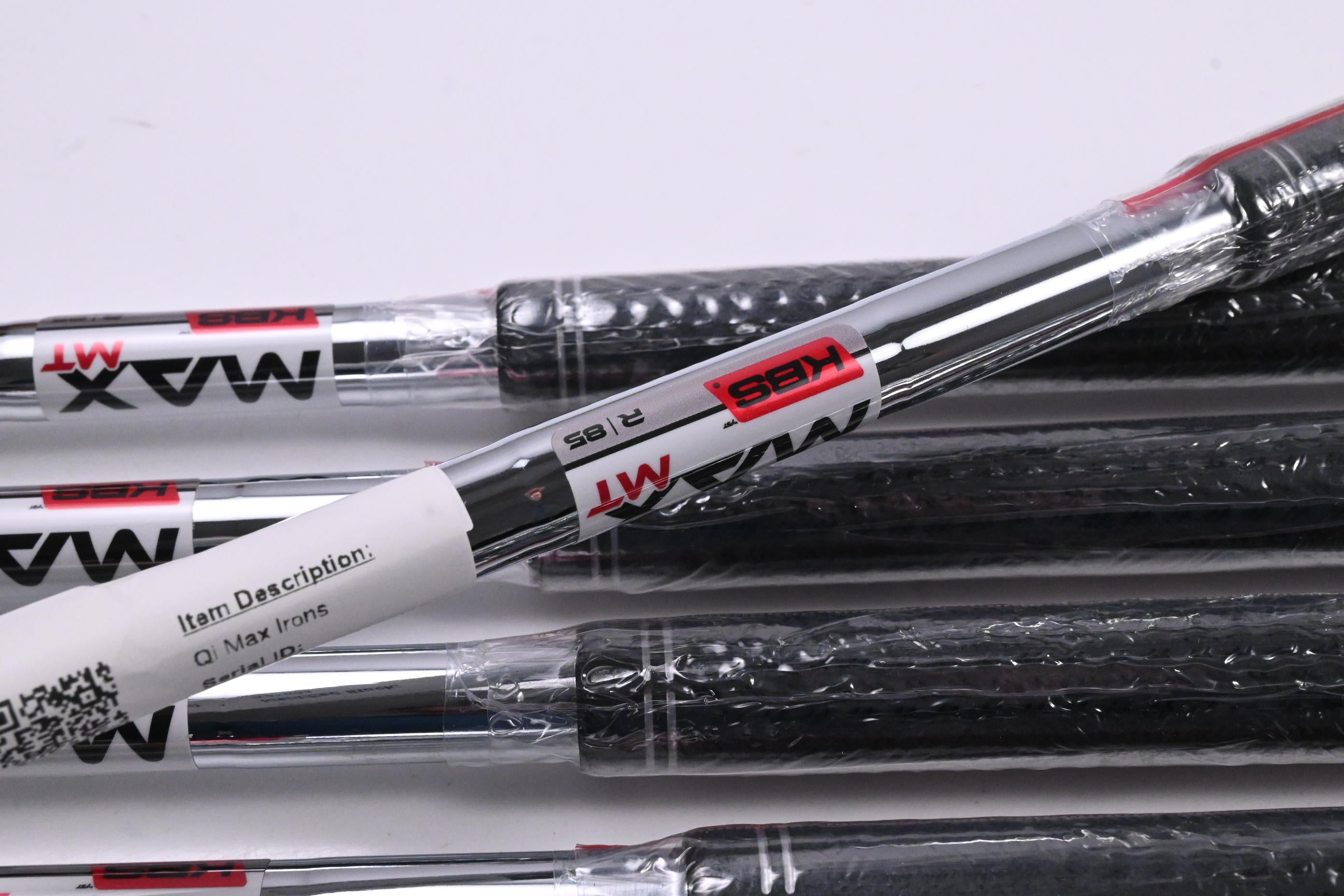 Taylormade Qi Max Irons / 5-PW+SW / Regular Flex KBS MAX MT 85 Shafts