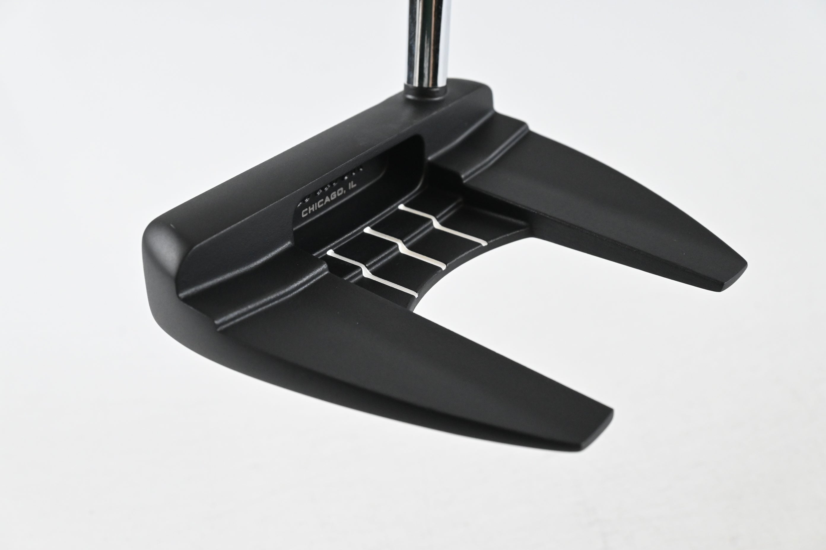 Left Hand Wilson Infinite Bucktown 2024 Putter / 34 Inch