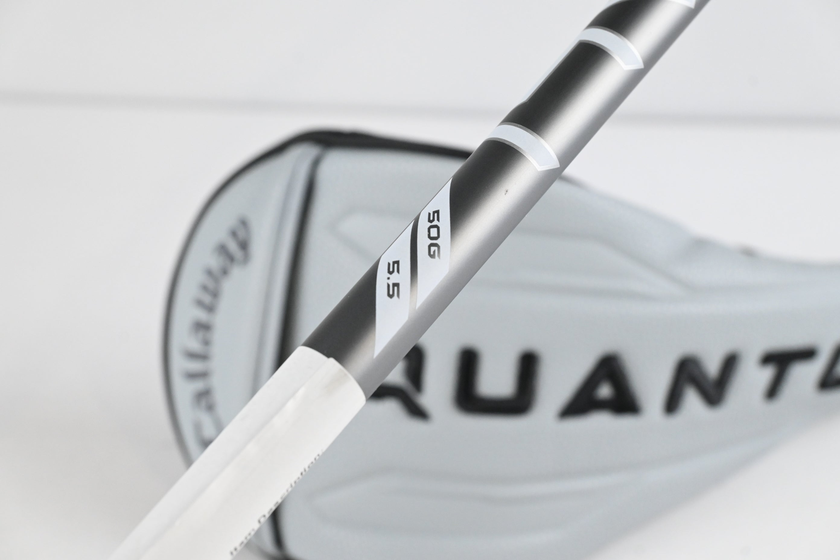 Callaway Quantum Max Driver / 9 Degree / Regular Flex Denali Frost Silver 50
