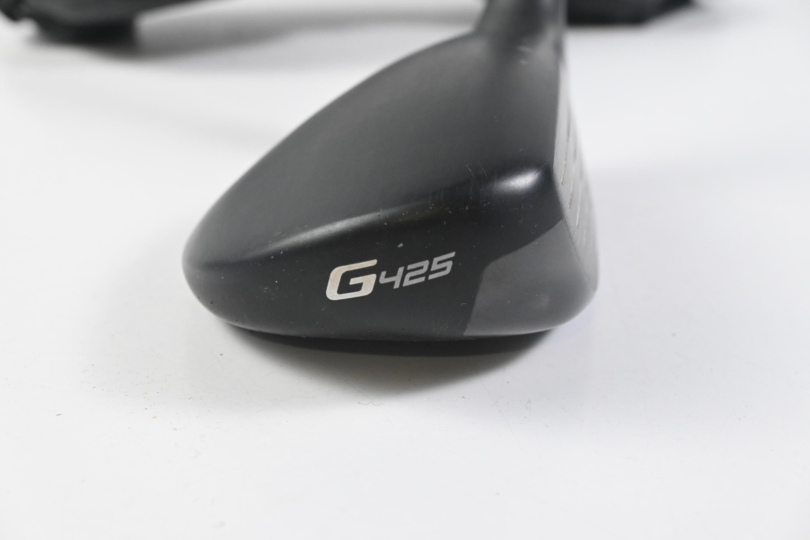 Ping G425 #2 Hybrid / 17 Degree / Stiff Flex Ping Tour Chrome 85 Shaft