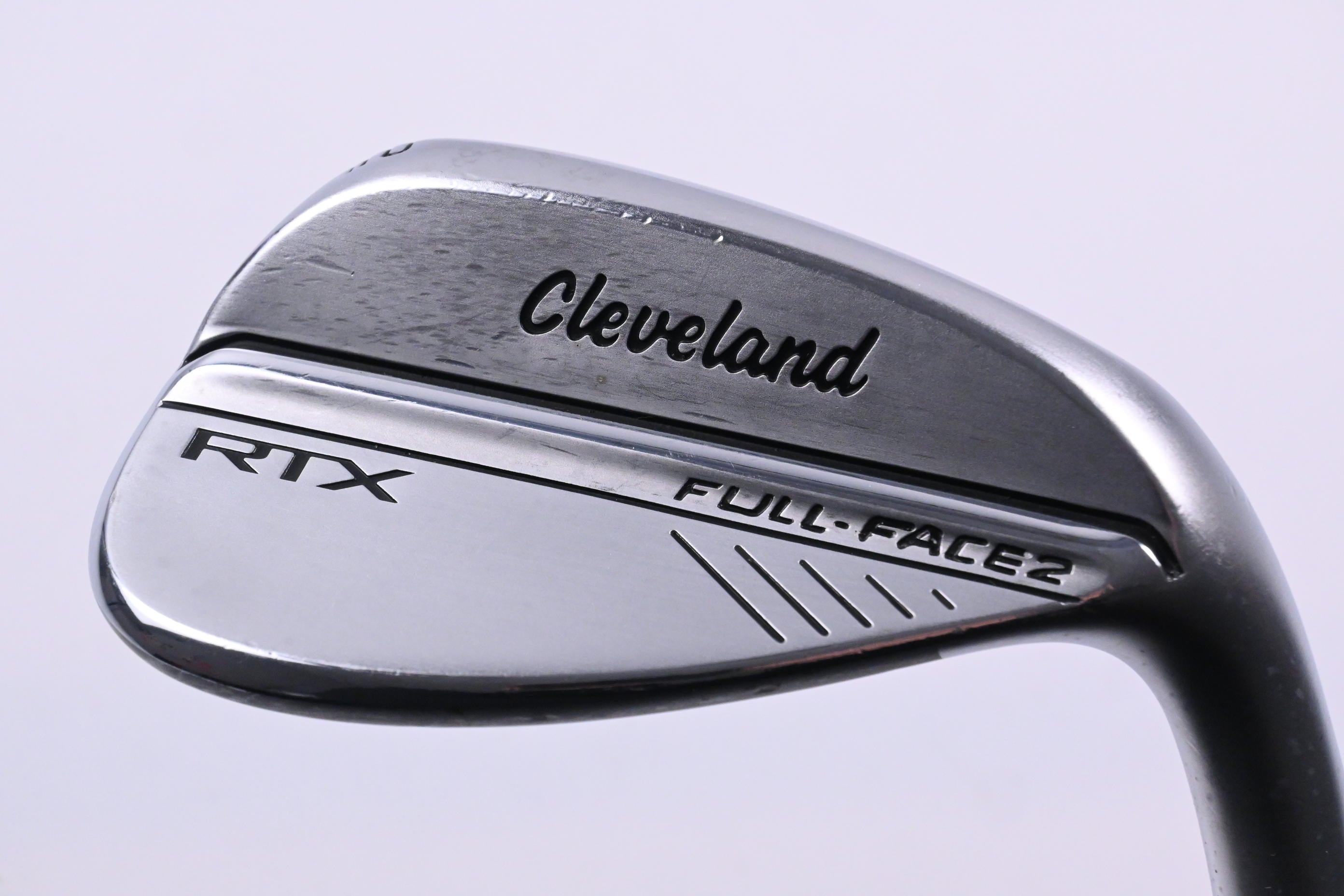 Cleveland RTX Full Face 2 Gap Wedge / 52 Degree / Wedge Flex Dynamic Gold