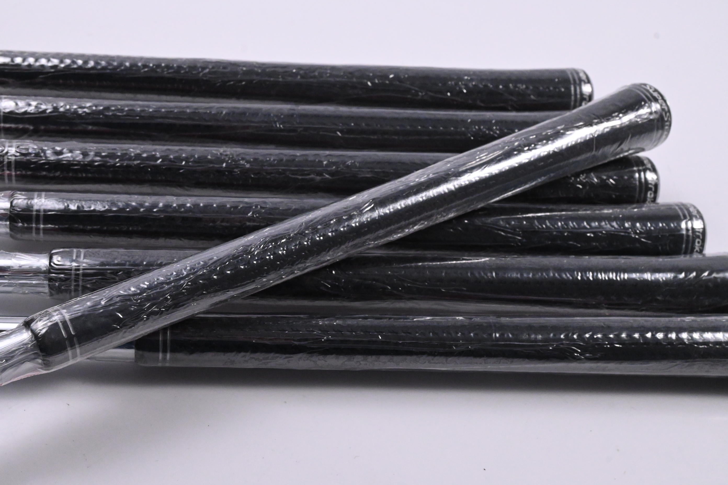 Taylormade Qi Max Irons / 5-PW+SW / Regular Flex KBS MAX MT 85 Shafts