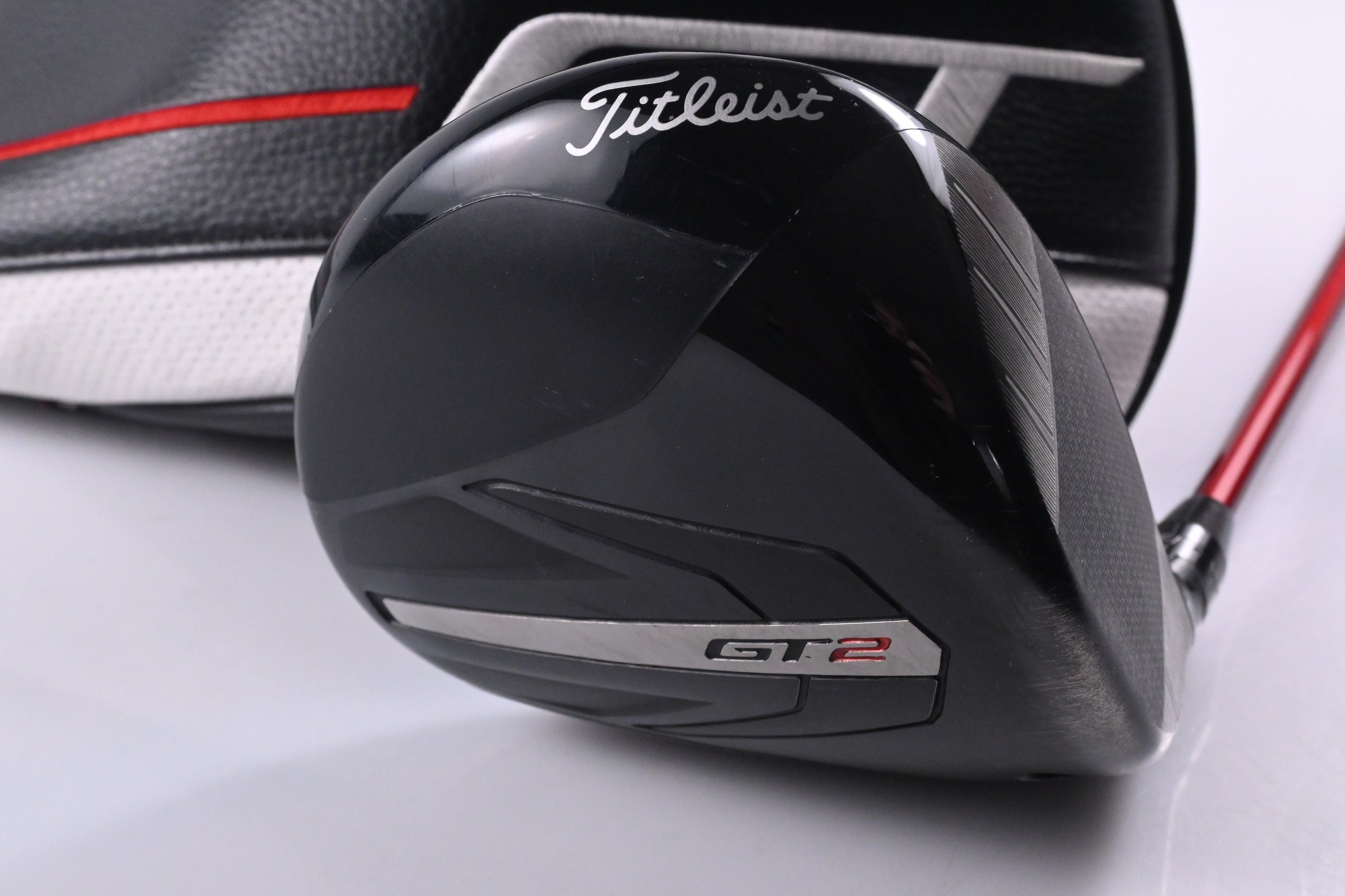 Titleist GT2 Driver / 10 Degree / Regular Flex Project X Denali Red 50 Shaft