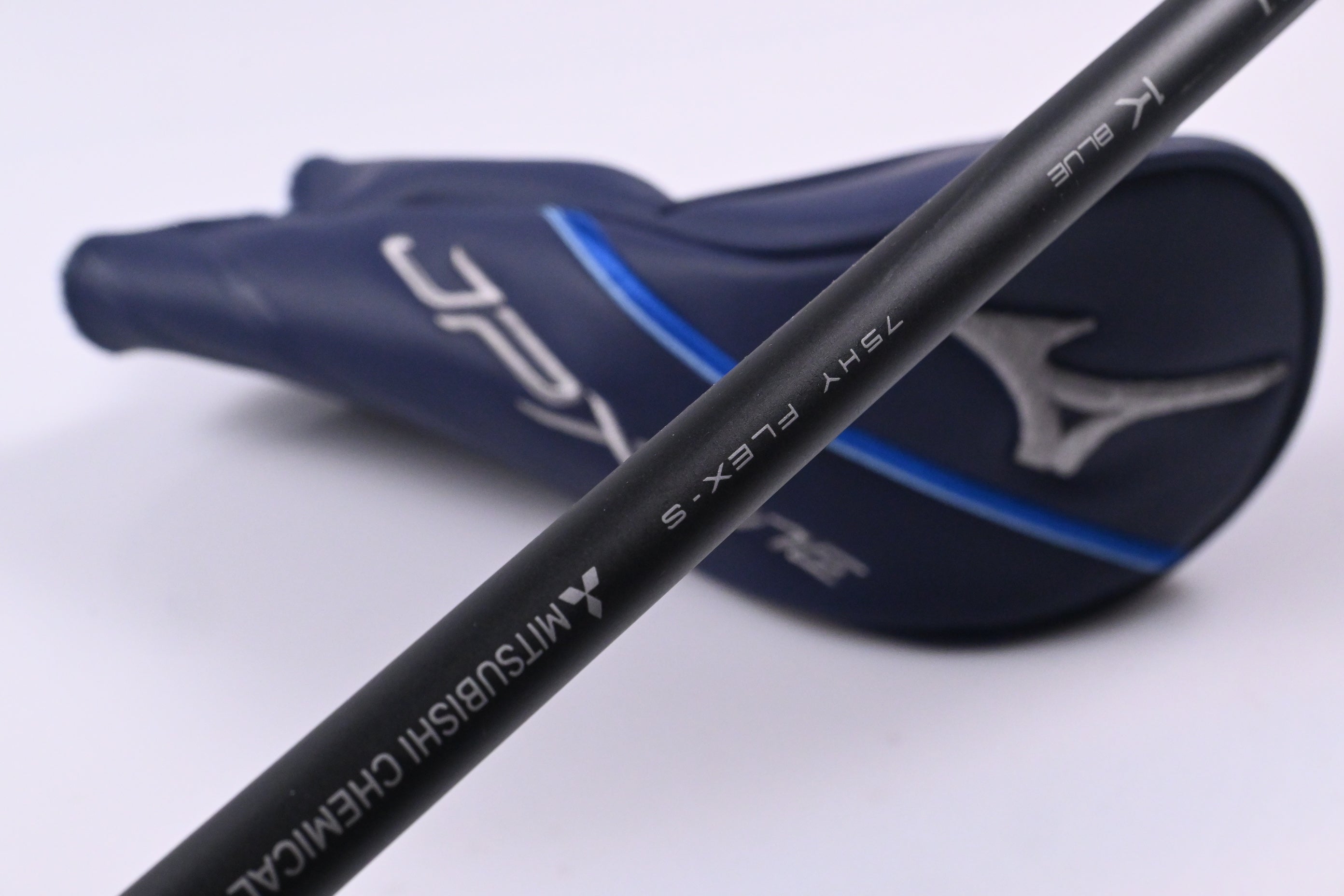 Mizuno JPX One #4 Hybrid / 22 Degree / Stiff Flex Tensei 1K Blue 75 Shaft