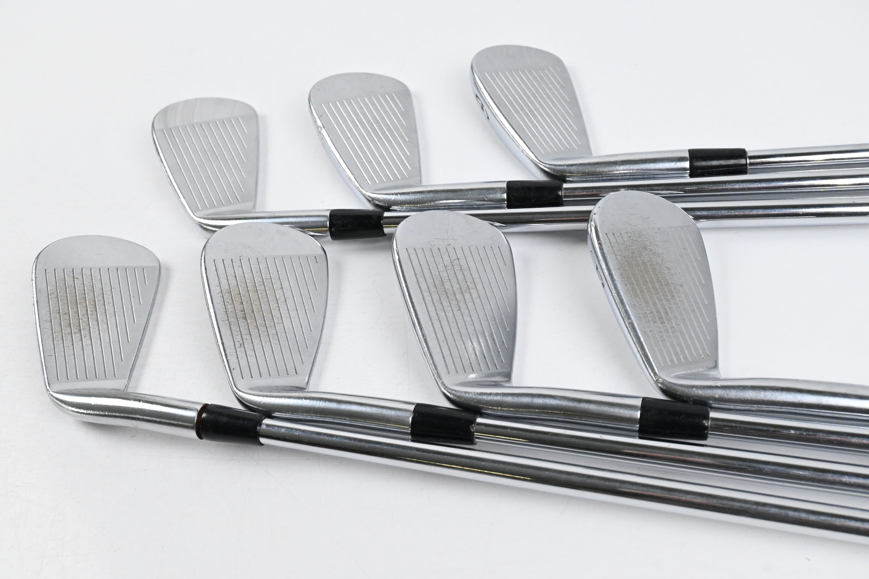 Titleist 714 MB Irons / 4-PW / Regular Flex N.S.Pro Modus 3 Tour 120 Shafts