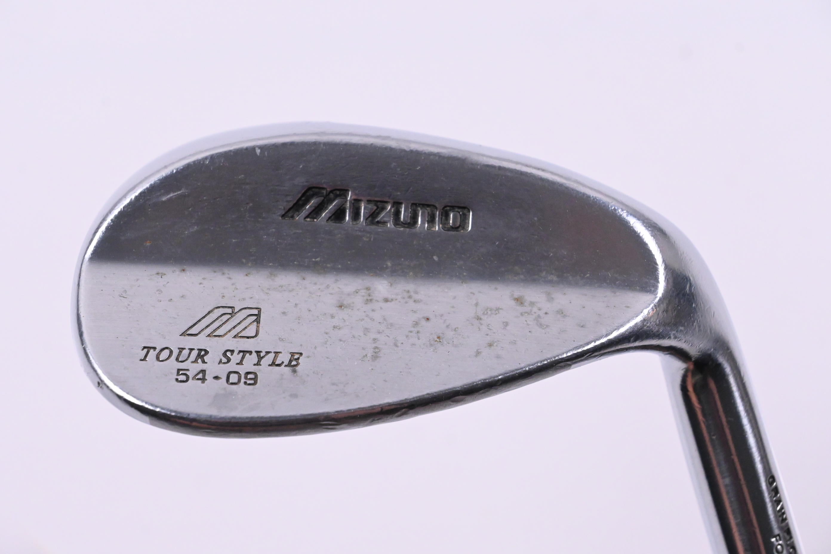 Mizuno Tour Style Sand Wedge / 54 Degree / Regular Flex Dynamic Gold Shaft