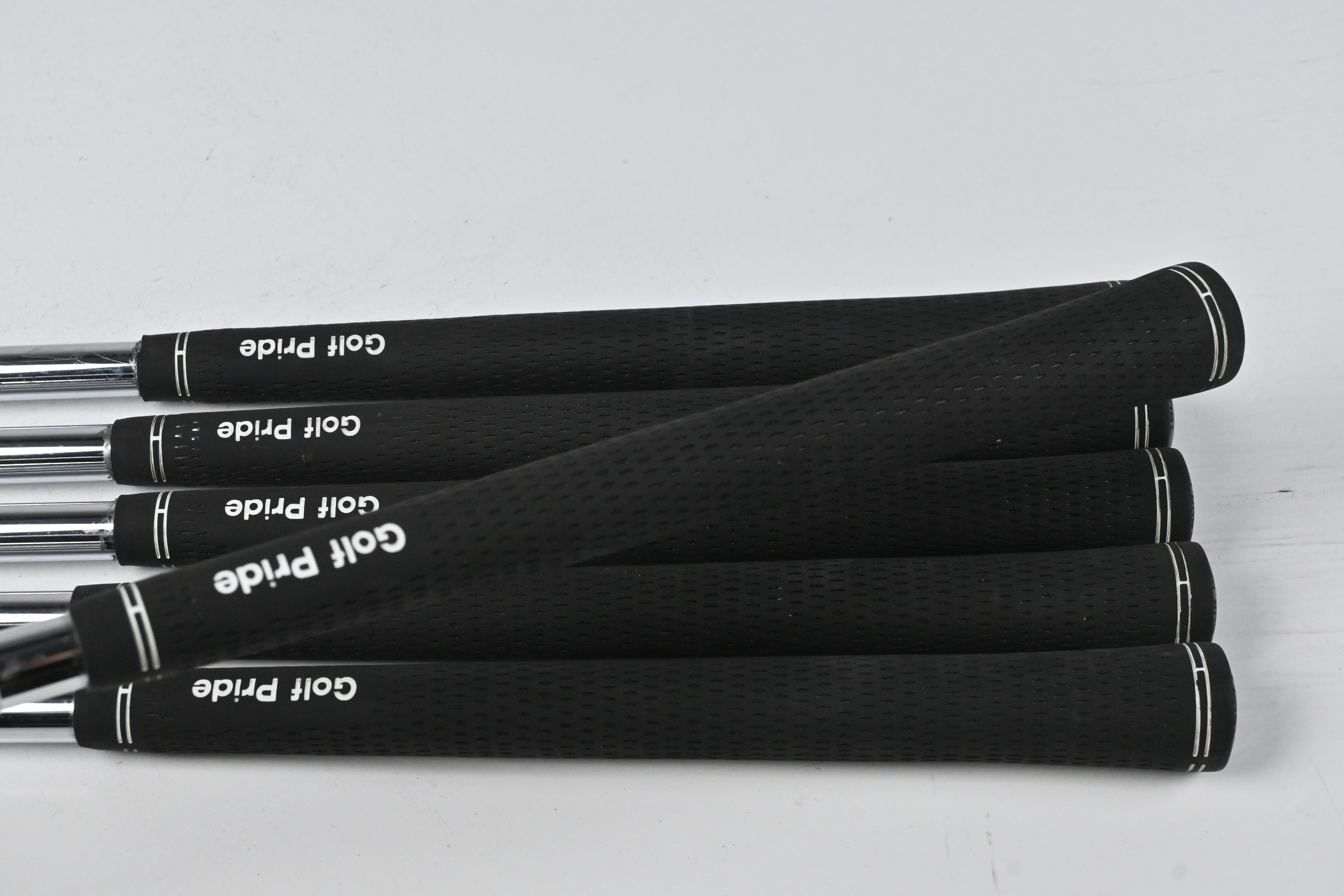 Mizuno Pro 243 Irons / 5-PW / Stiff Flex Dynamic Gold Mid S300 115 Shafts