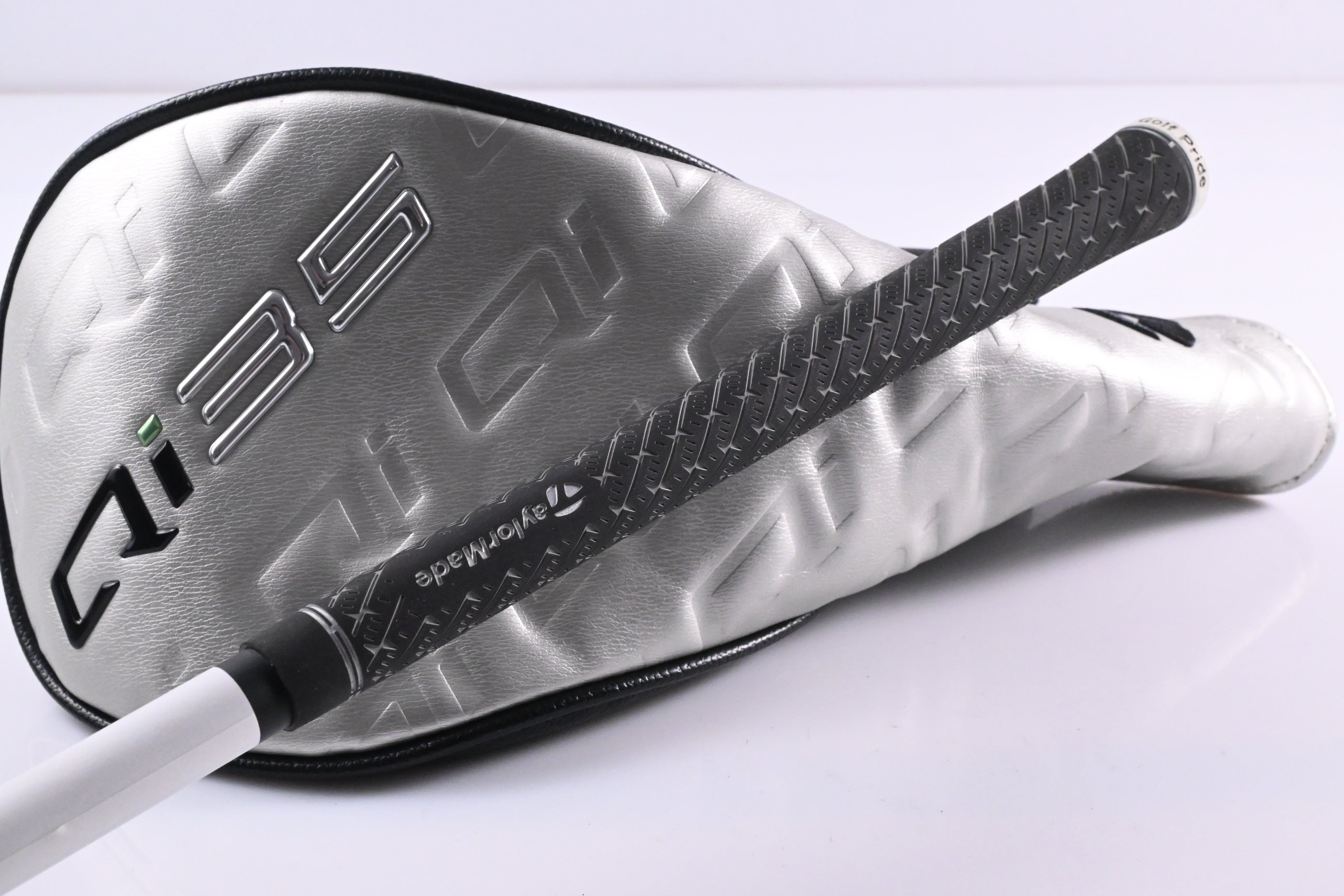 Taylormade Qi35 Max Lite Driver / 12 Degree / Senior Flex Vanquish 4 Shaft