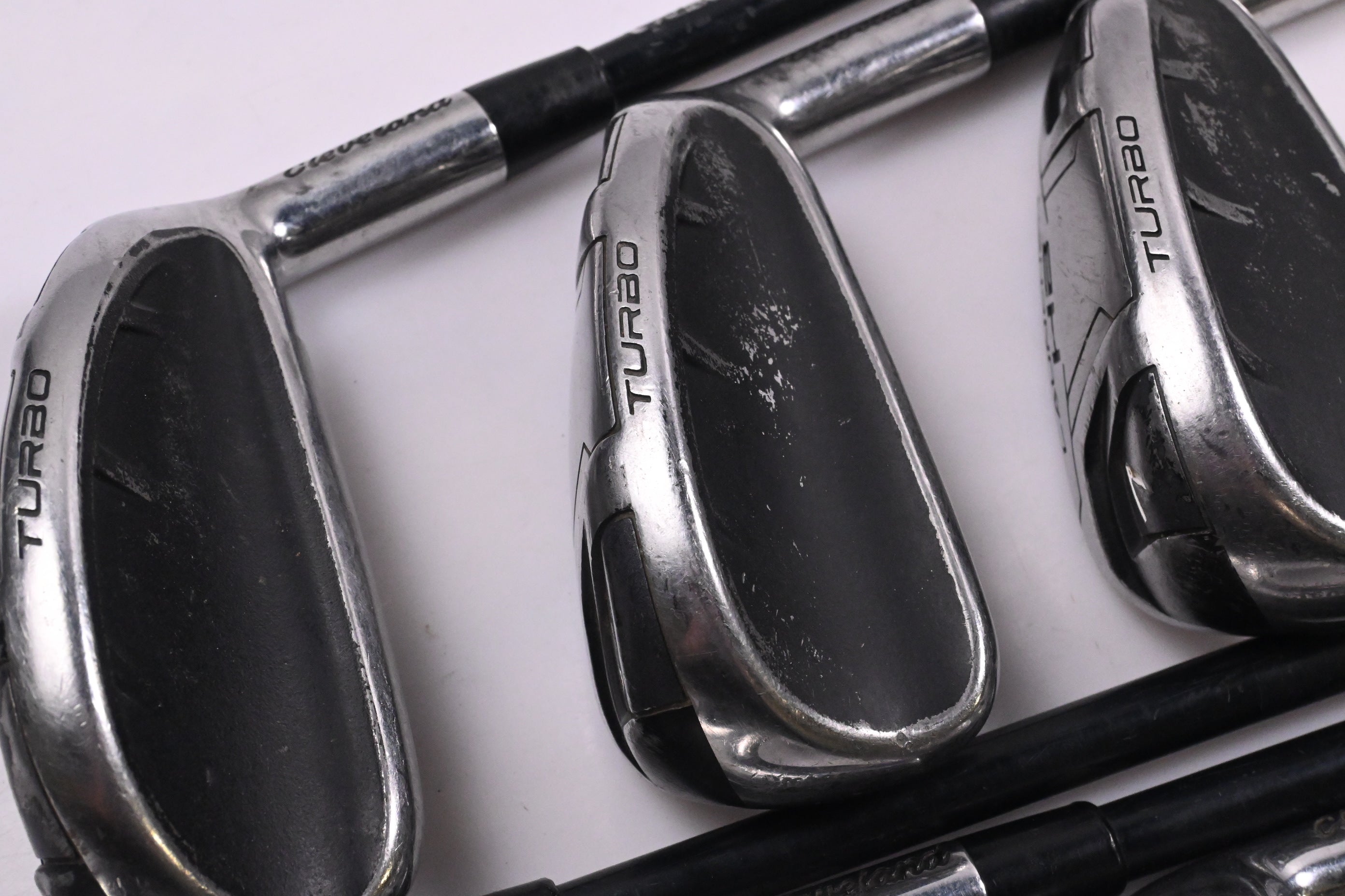 Cleveland Launcher HB Irons / 5-PW+SW / Senior Flex Miyazaki C.Kua 6 Shafts