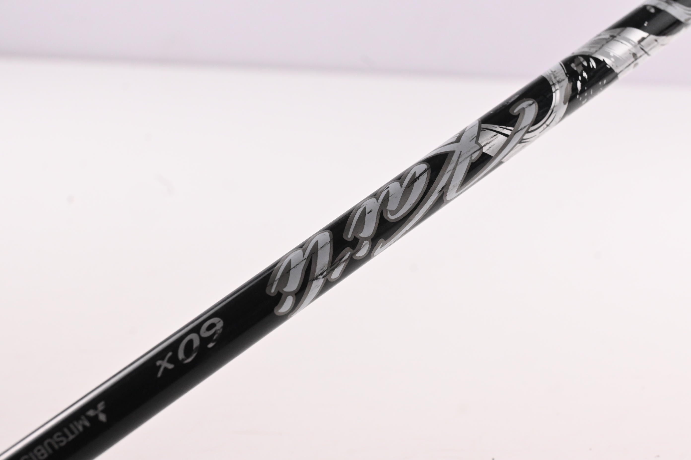 Taylormade M3 Driver / 9.5 Degree / X-Flex Kai`li White 60 Shaft