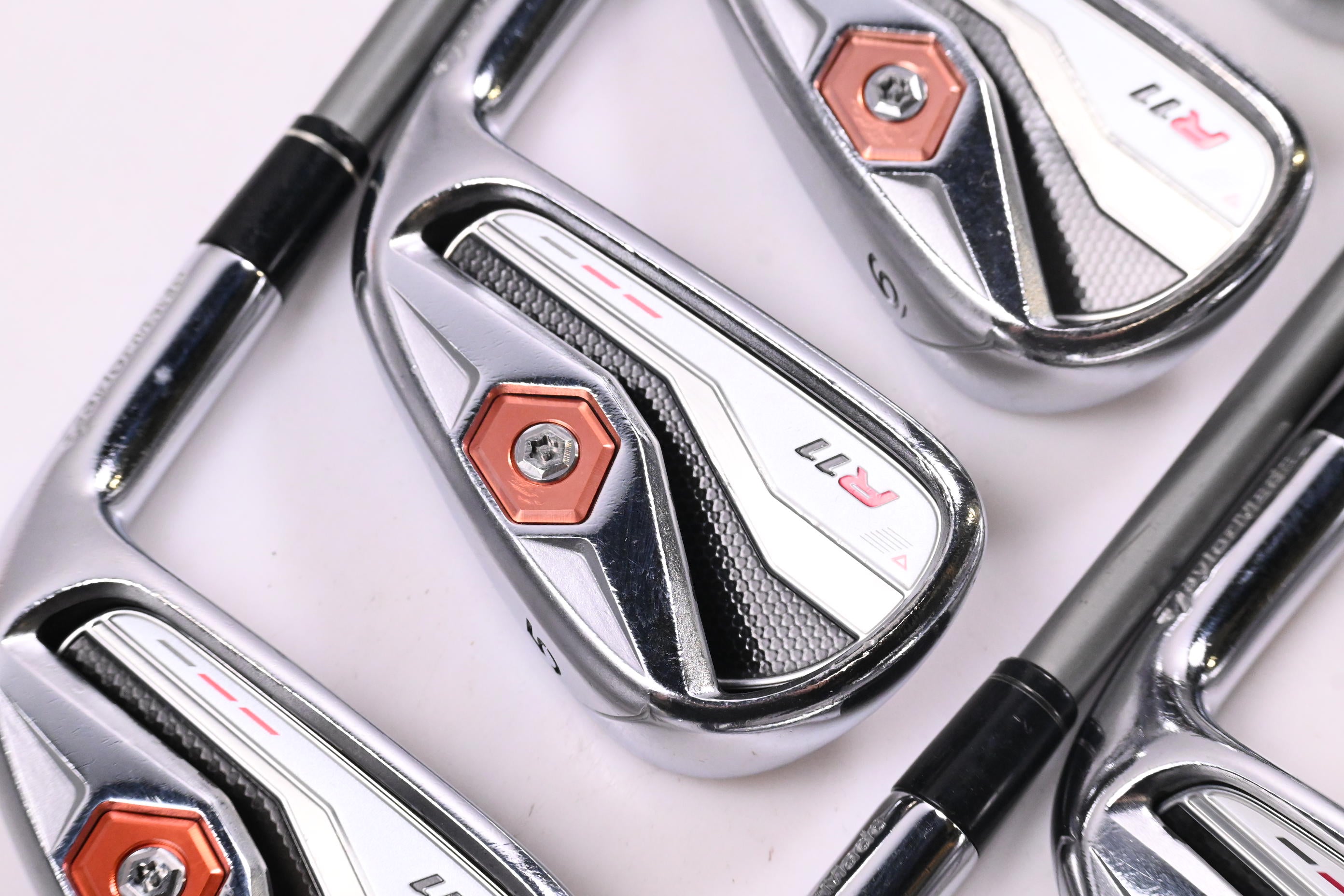 Ladies Taylormade R11 Irons / 4-PW+SW / Ladies Flex Fujikura Motore 50 Shafts