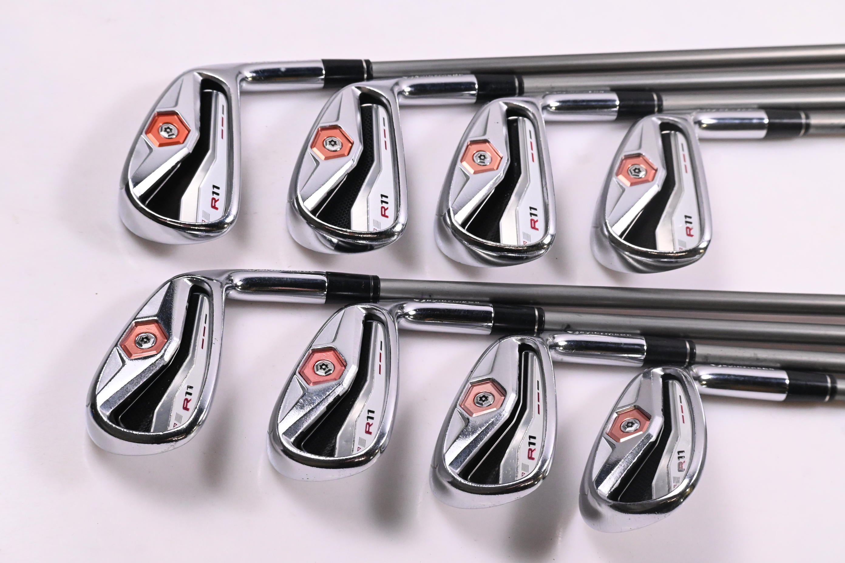 Ladies Taylormade R11 Irons / 4-PW+SW / Ladies Flex Fujikura Motore 50 Shafts