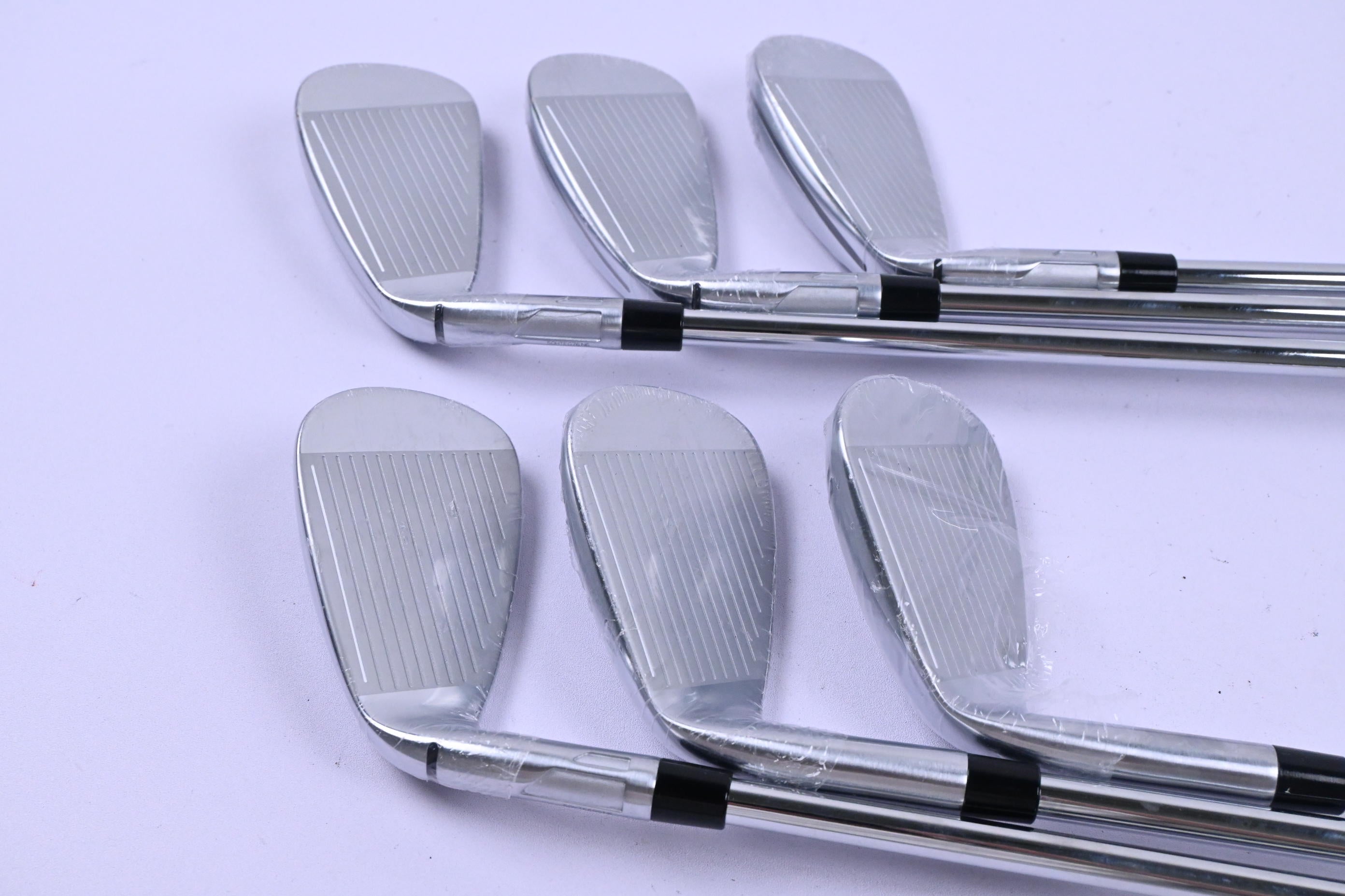 Taylormade Qi Max Irons / 5-PW / Regular Flex KBS Max Lite Shafts