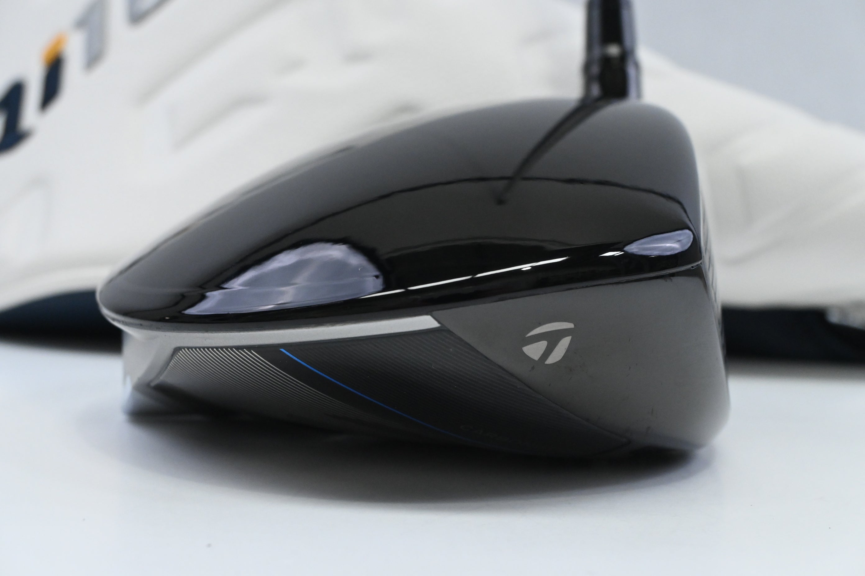 Taylormade Qi10 LS Driver / 8 Degree / Regular Flex Ventus Blue 5 Shaft