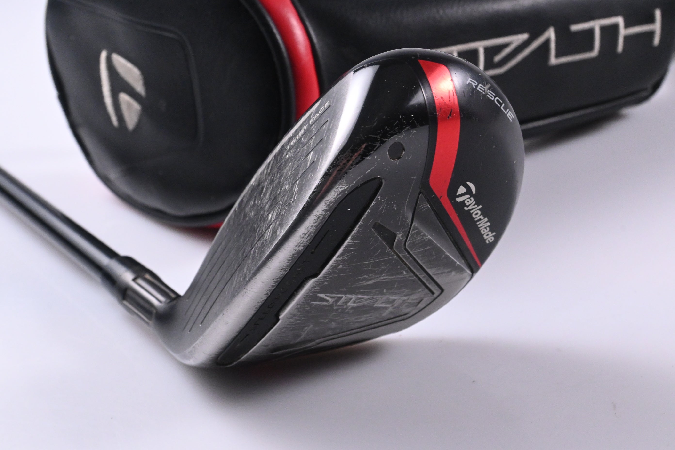 Left Hand Taylormade Stealth #4 Hybrid / 22 Degree / Regular Flex Ventus Red 6