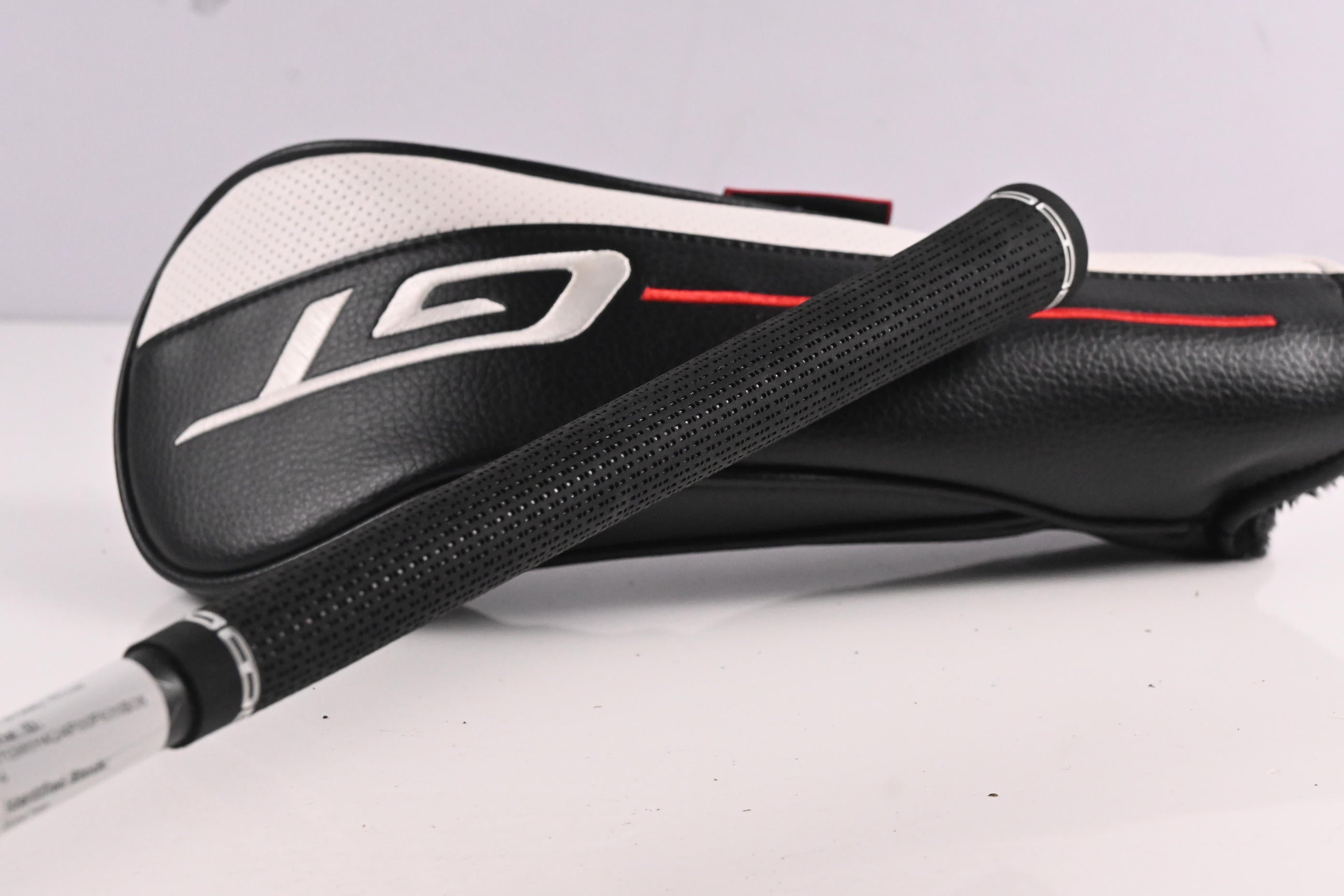 Titleist GT2 #5 Wood / 18 Degree / Regular Flex Tensei 1K Blue 65 Shaft