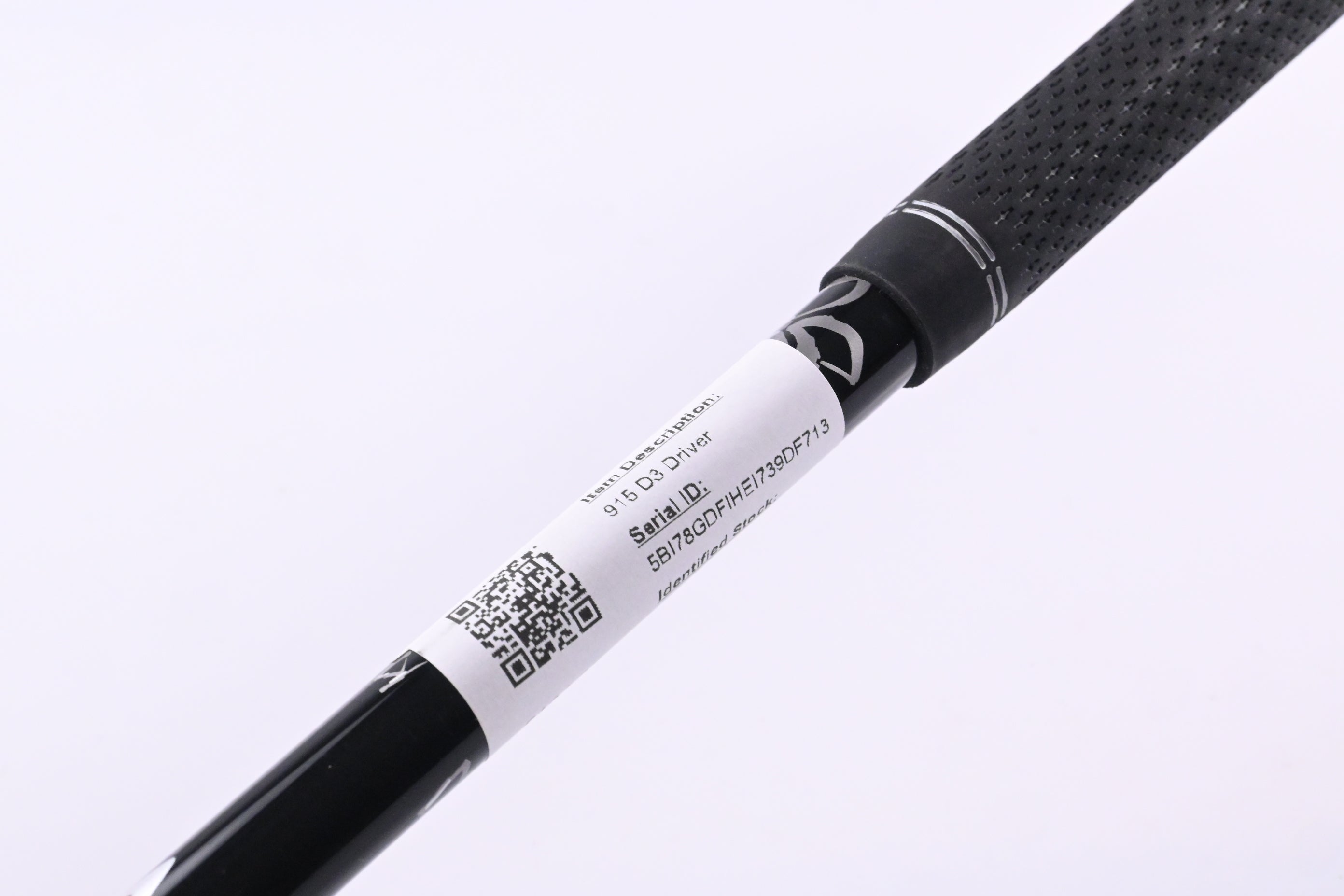 Titleist 915 D3 Driver / 9.5 Degree / X-Flex Diamana `ahina 82 Shaft