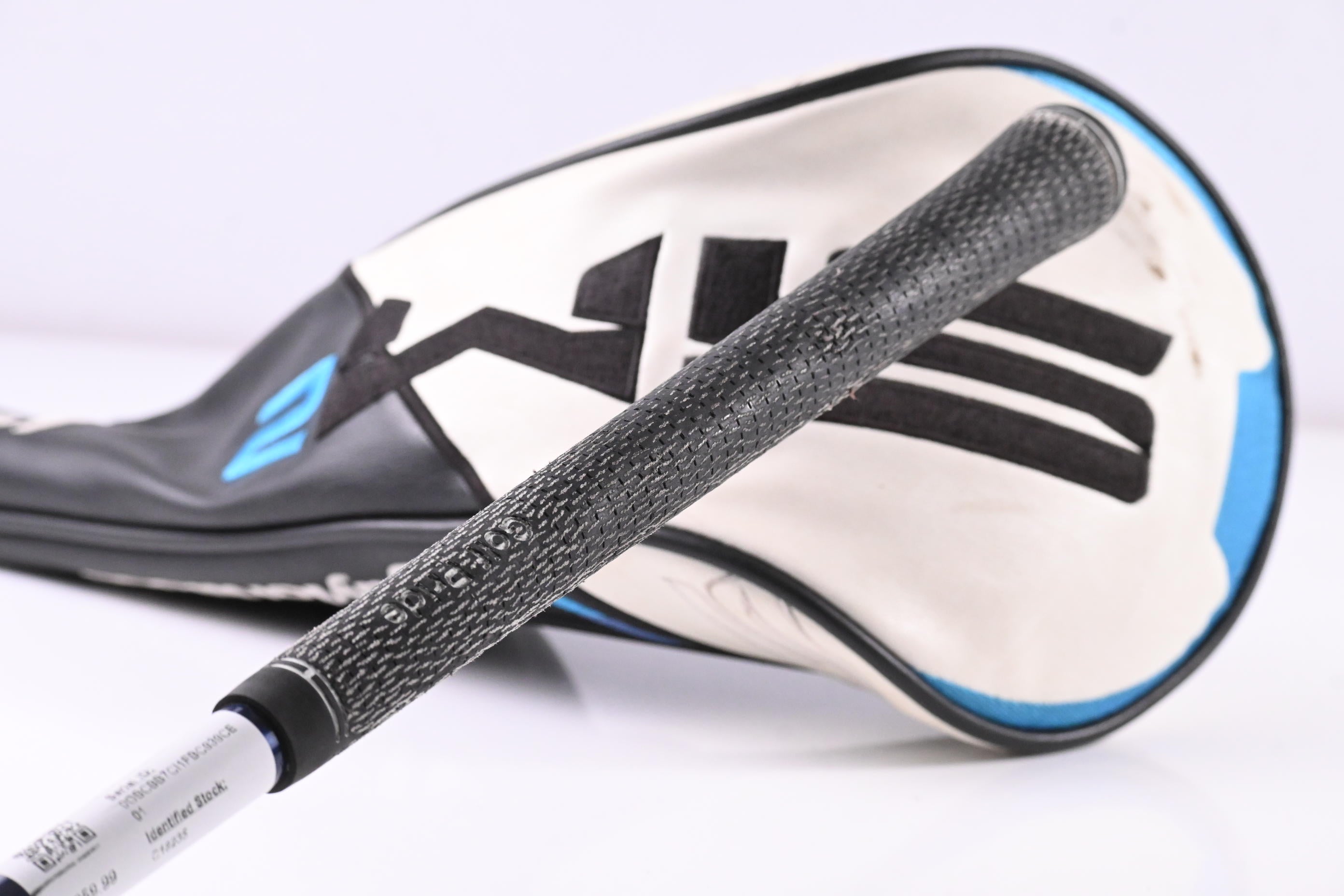 Taylormade SIM2 Max Driver / 10.5 Degree / Stiff Flex Fujikura Ventus Blue 6