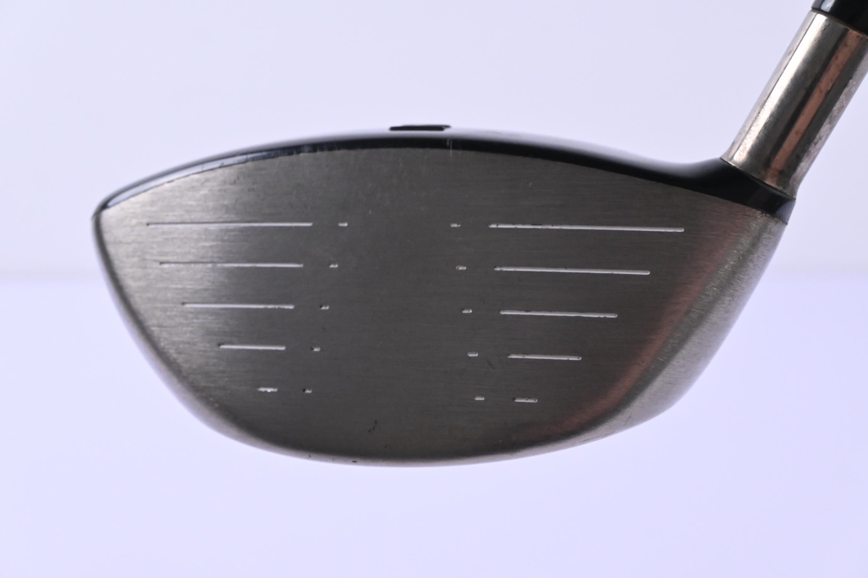 Titleist 907 D1 Driver / 9.5 Degree / Stiff Flex Aldila VS Proto 65 Shaft