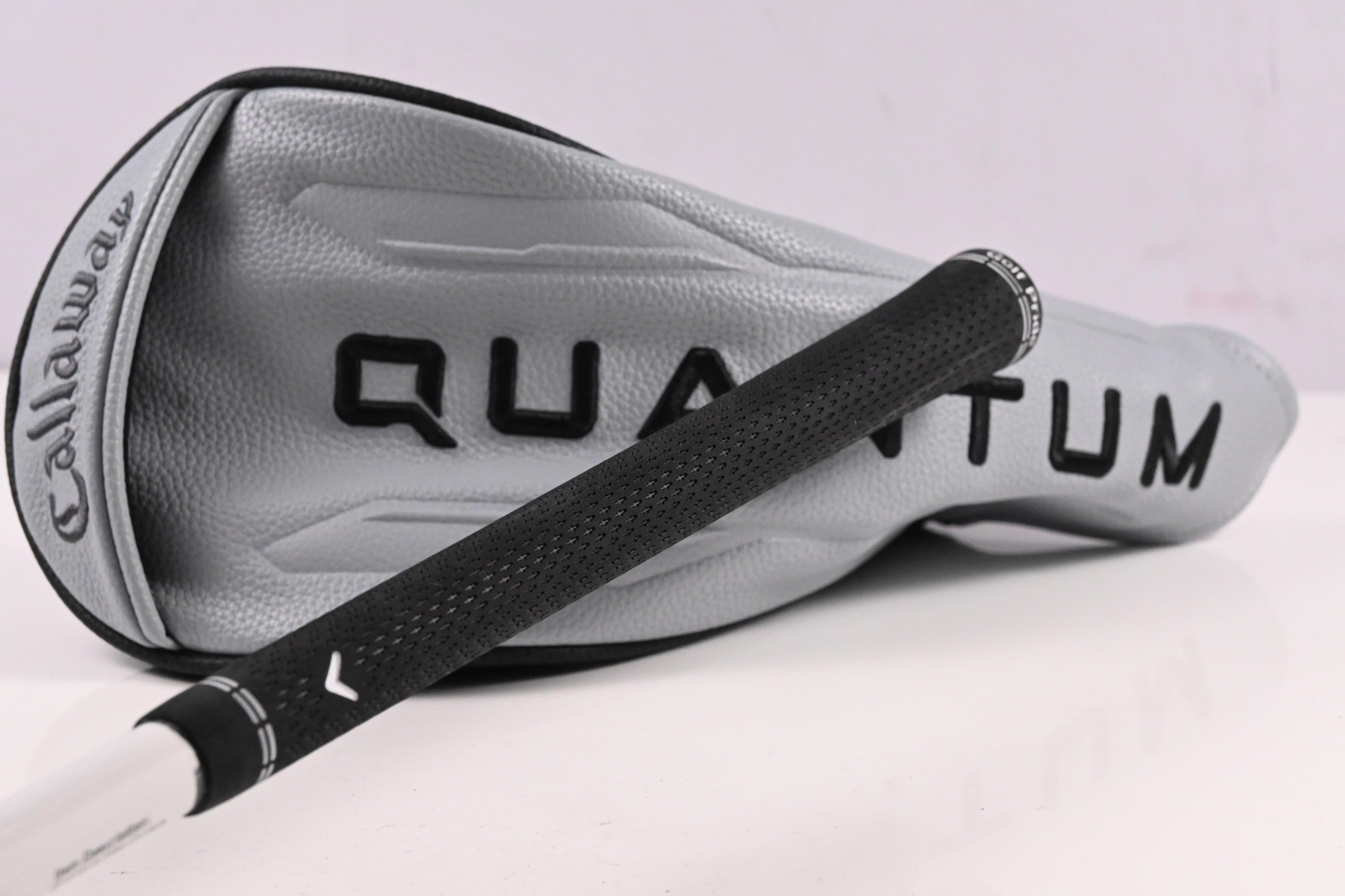 Callaway Quantum Max Drivers / 10.5 Degree / Regular Flex Denali Frost Silver 50