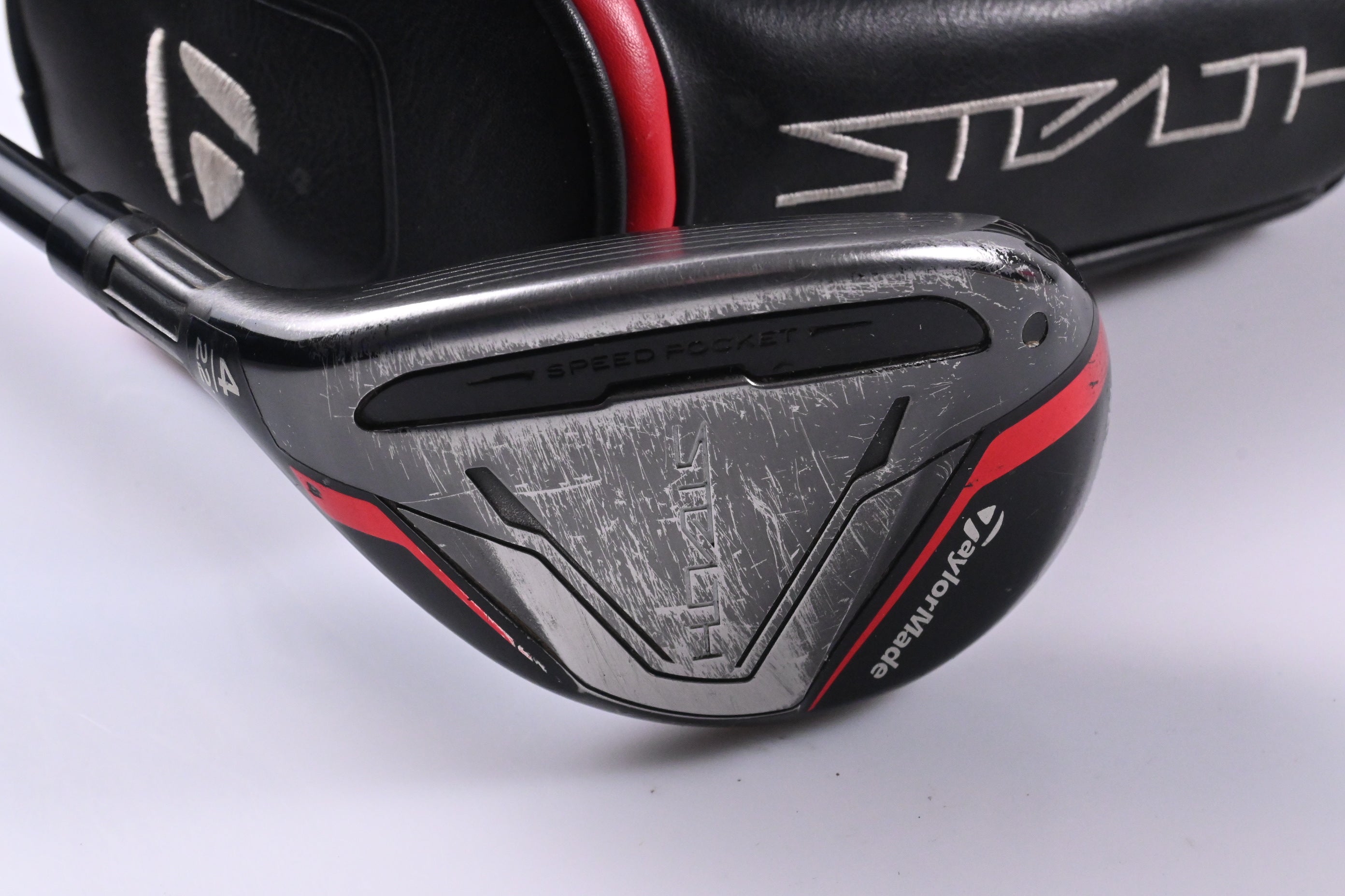 Left Hand Taylormade Stealth #4 Hybrid / 22 Degree / Regular Flex Ventus Red 6