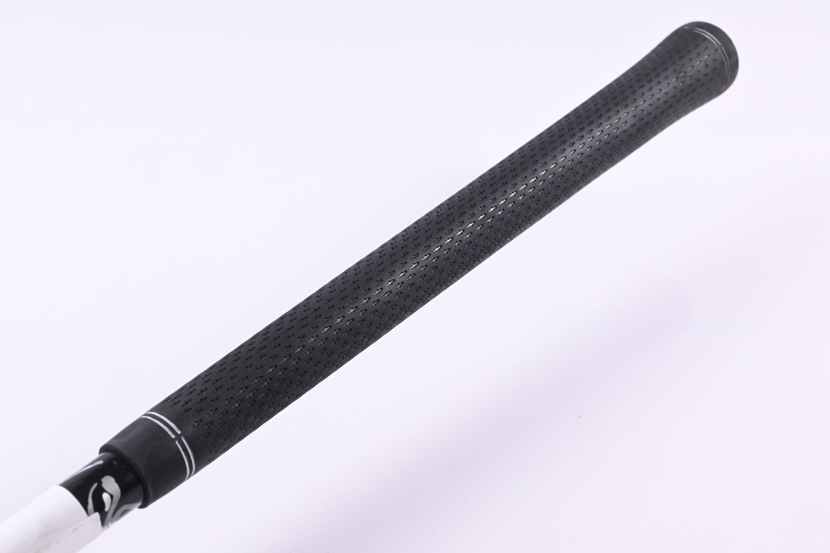 Titleist 915 D3 Driver / 9.5 Degree / X-Flex Diamana `ahina 82 Shaft