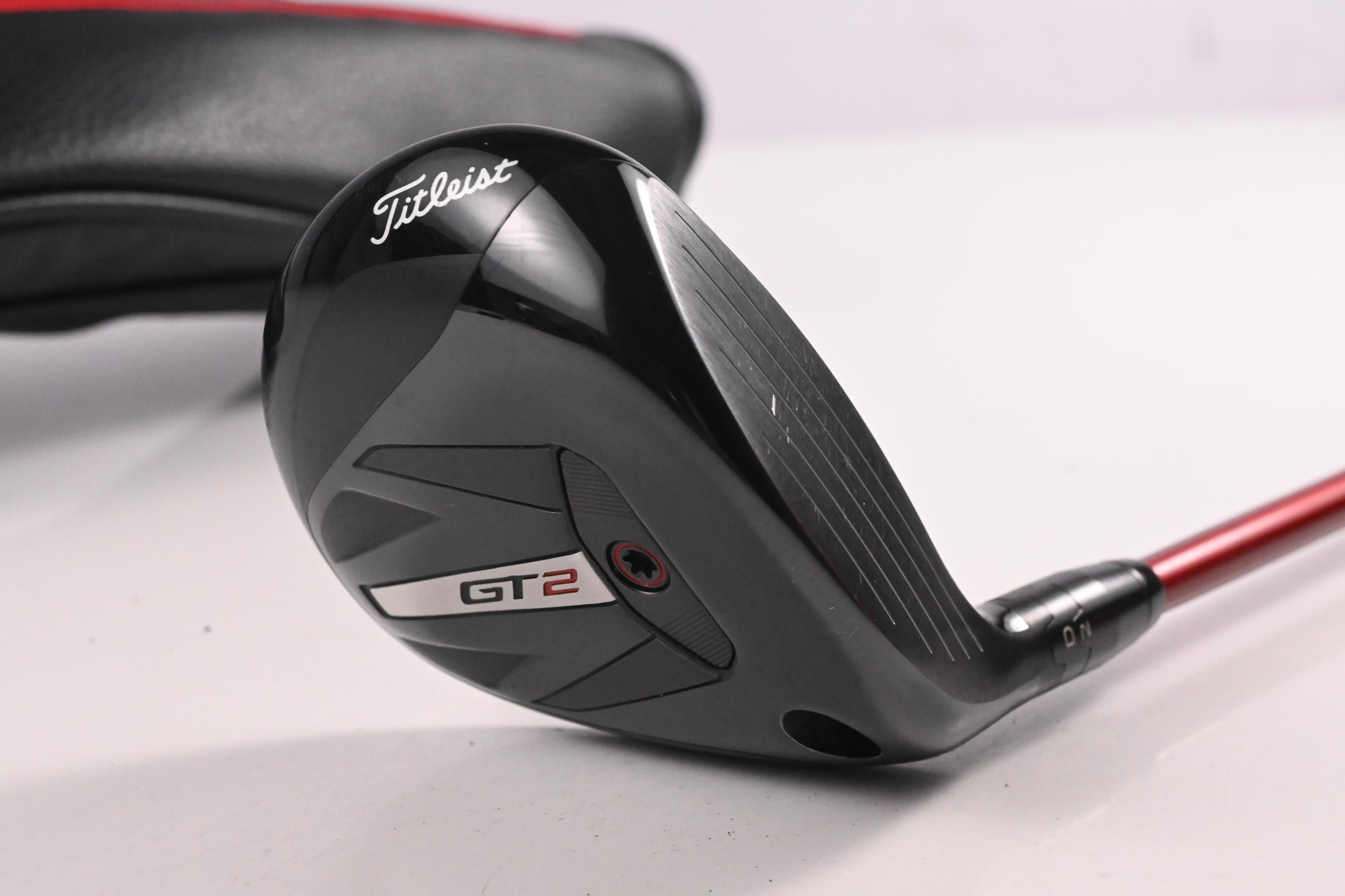 Titleist GT2 #7 Wood / 21 Degree / Regular Flex Project X Denali Red 60 Shaft