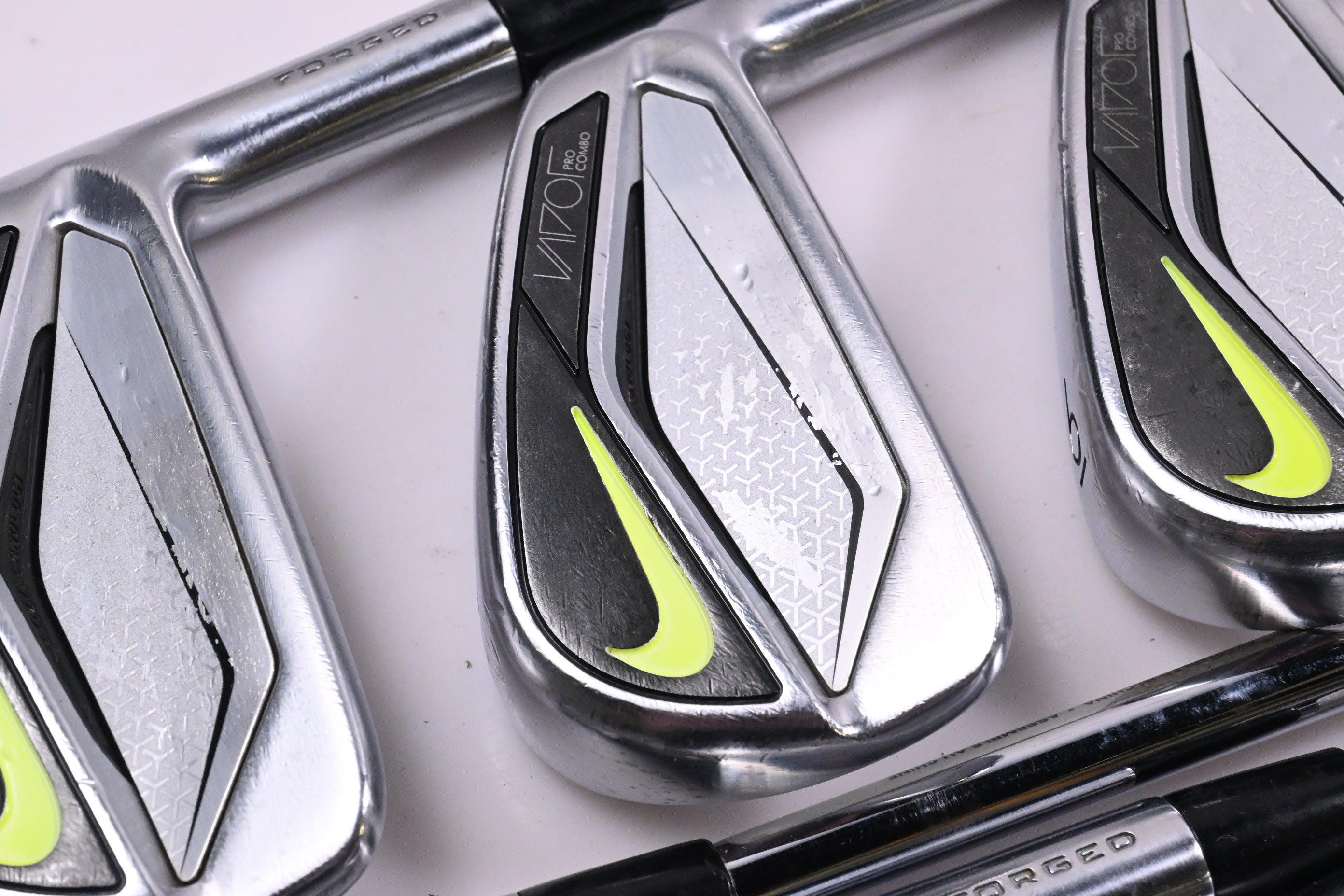 Nike Vapor Pro Combo Irons / 4-PW / Stiff Flex Dynamic Gold Pro S300 Shafts