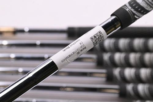 Titleist DCI 990 Irons / 4-PW+SW / Stiff Flex Steel Shafts