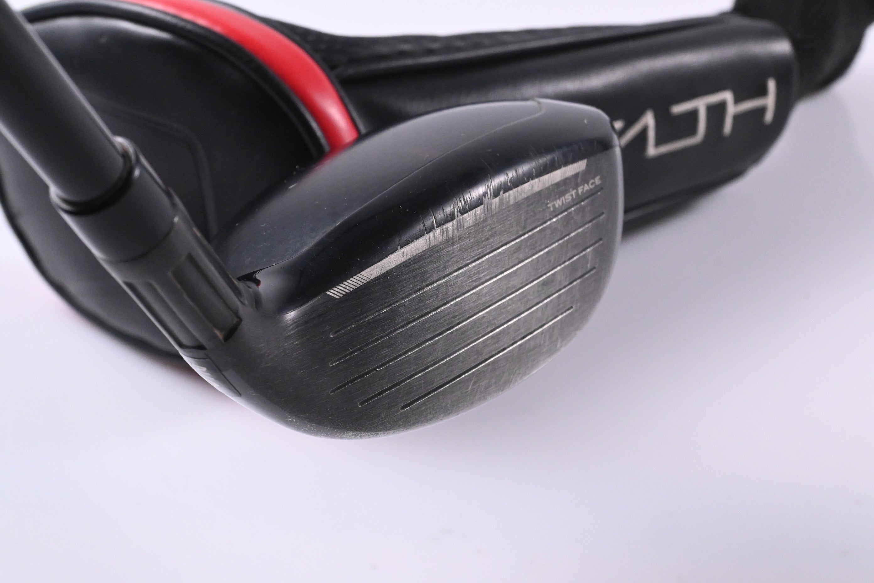 Left Hand Taylormade Stealth #4 Hybrid / 22 Degree / Regular Flex Ventus Red 6