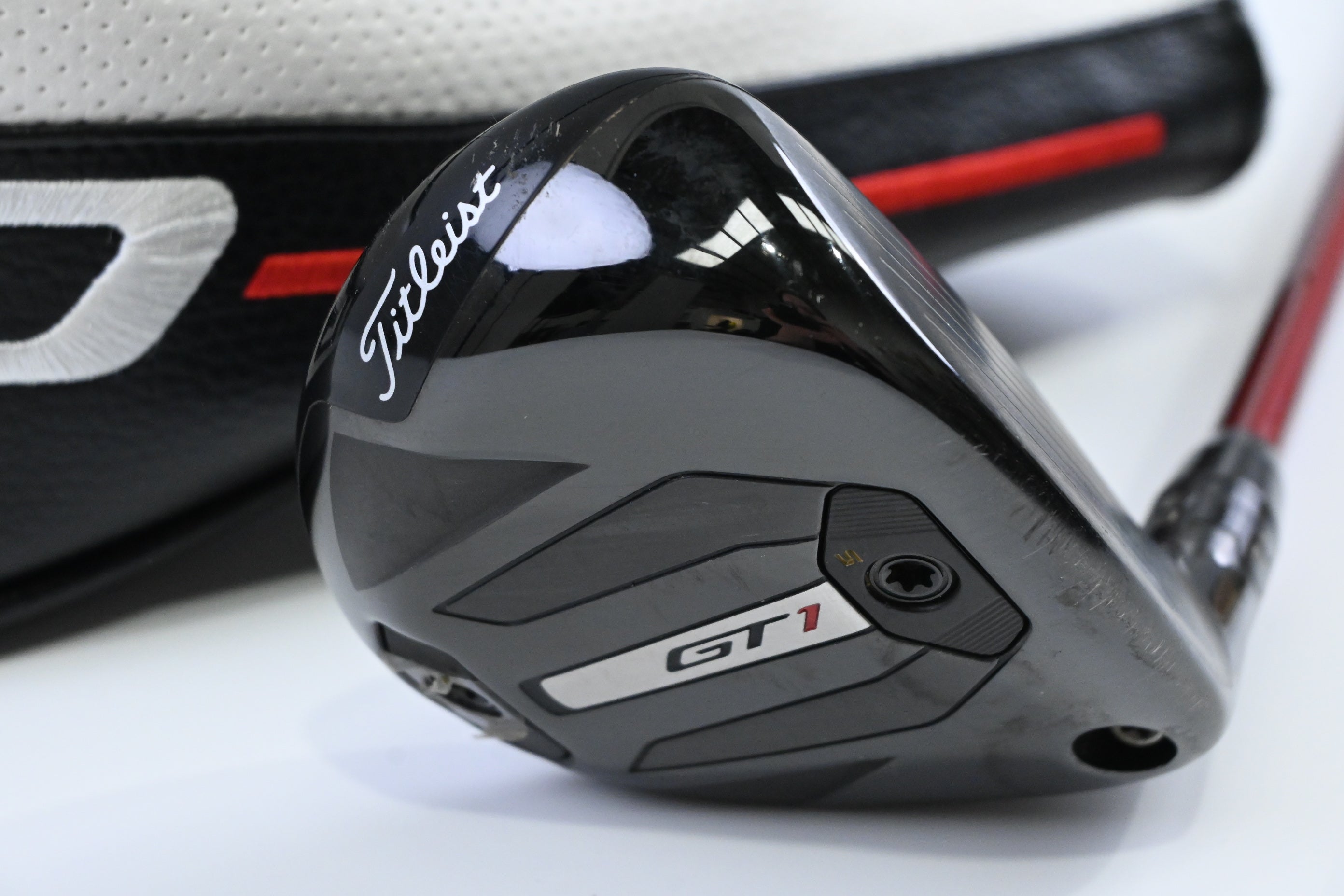 Titleist GT1 #4 Hybrid / 20 Degree / Regular Flex Denali Red 50 Shaft