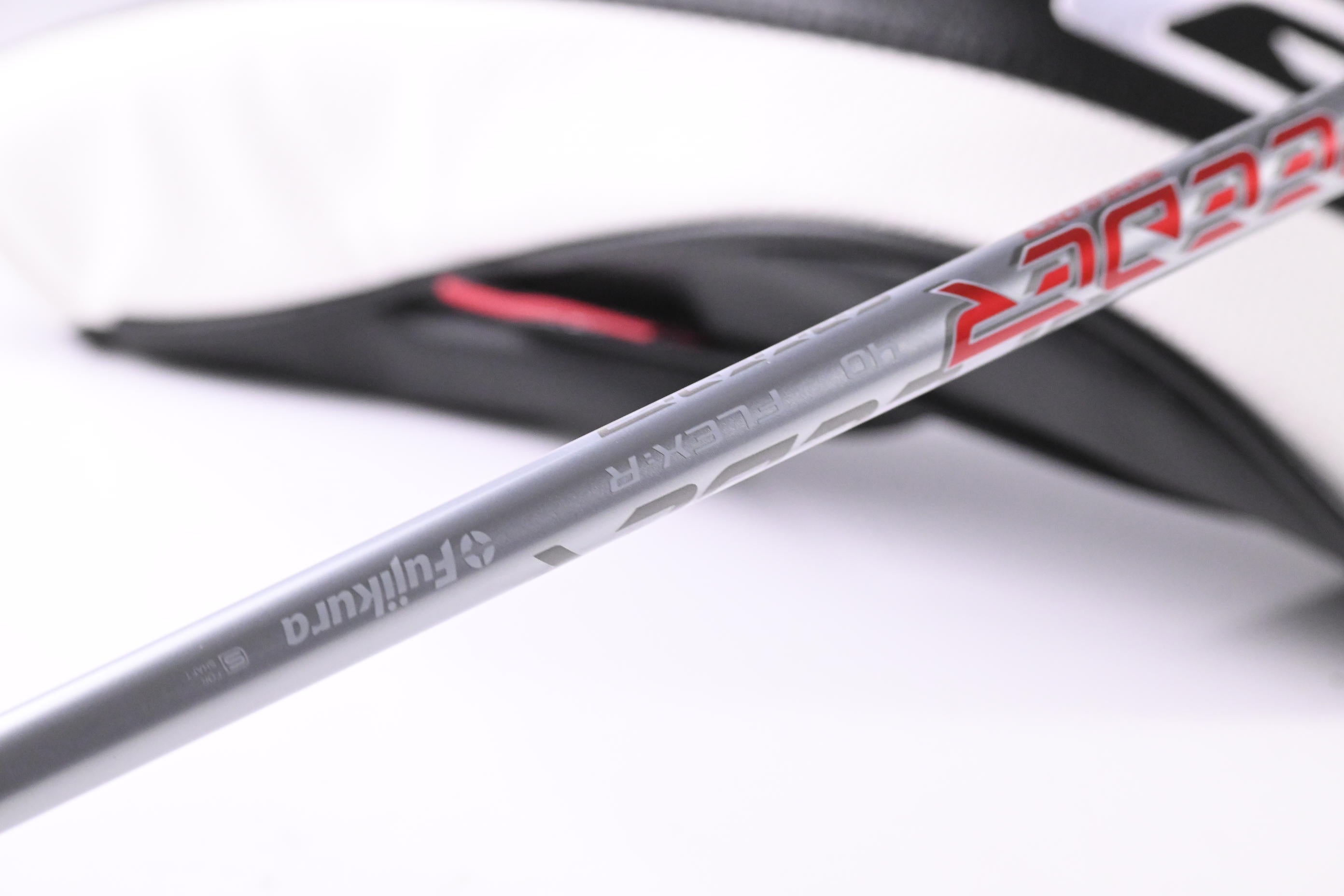 Titleist GT1 Driver / 10 Degree / Regular Flex Fujikura Air Speeder 40 Shaft