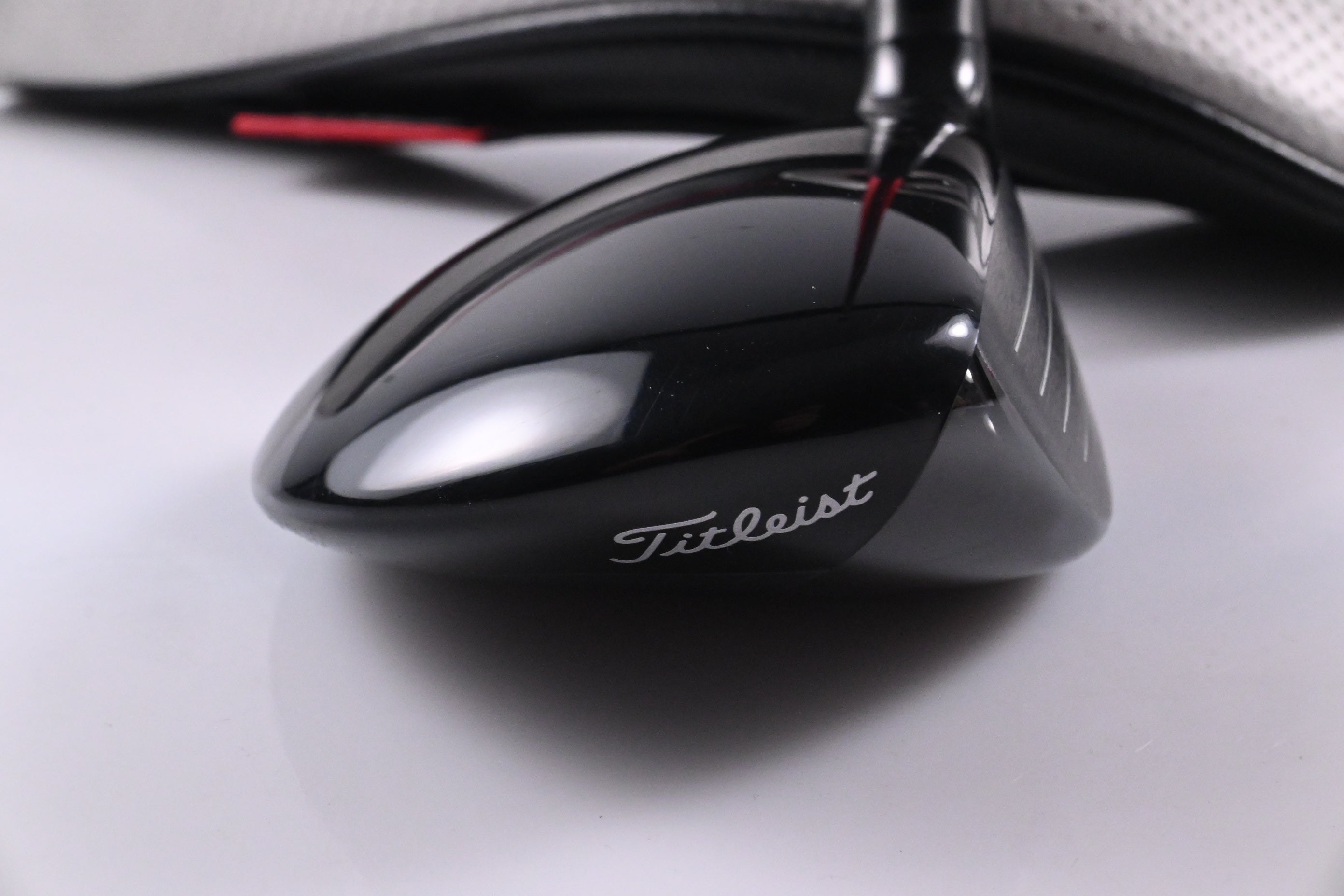 Titleist GT2 #7 Wood / 21 Degree / Stiff Flex Ventus Velocore Red 7 Shaft