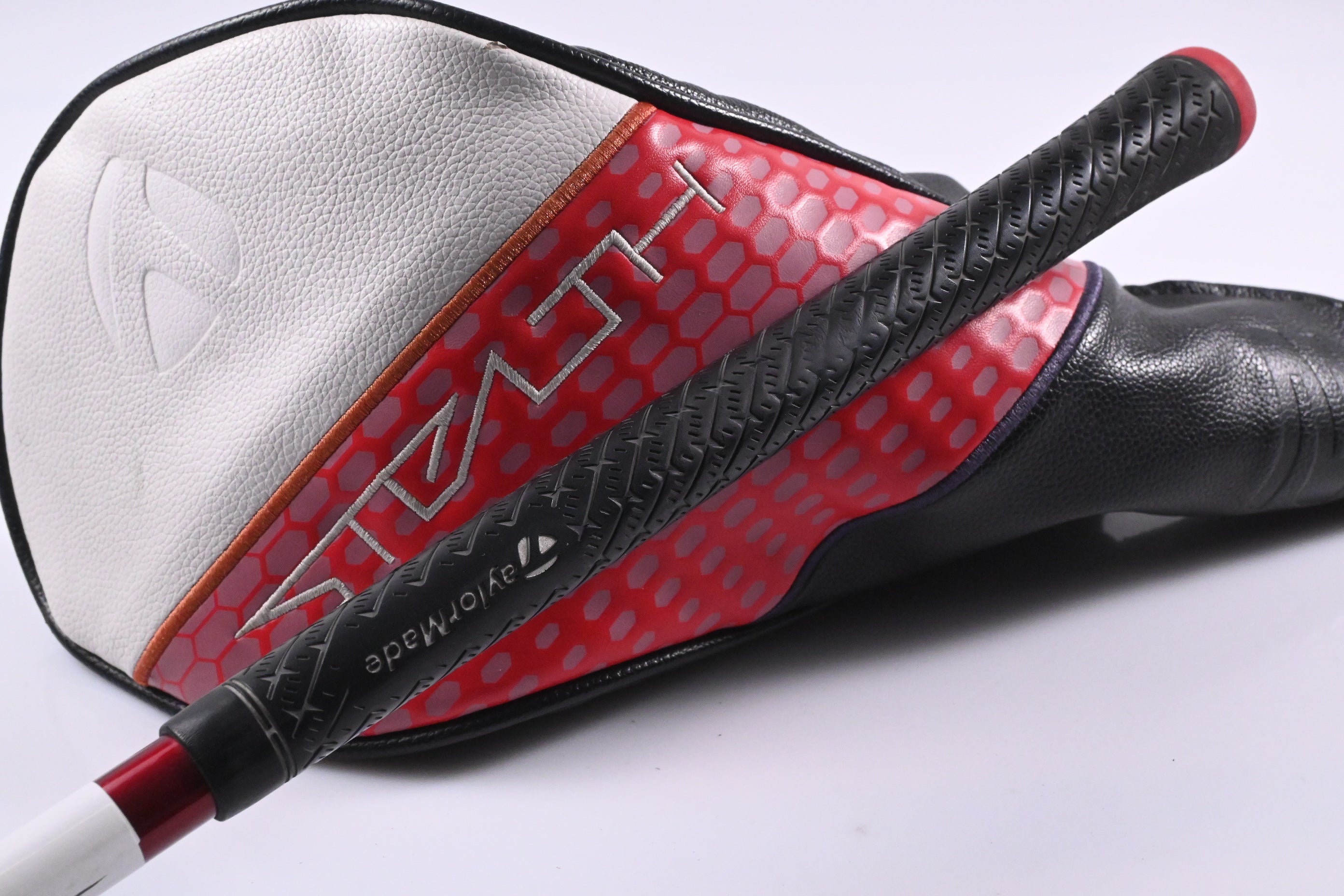 Taylormade Stealth 2 HD Driver / 10.5 Degree / Regular Flex Ventus TR Red 5