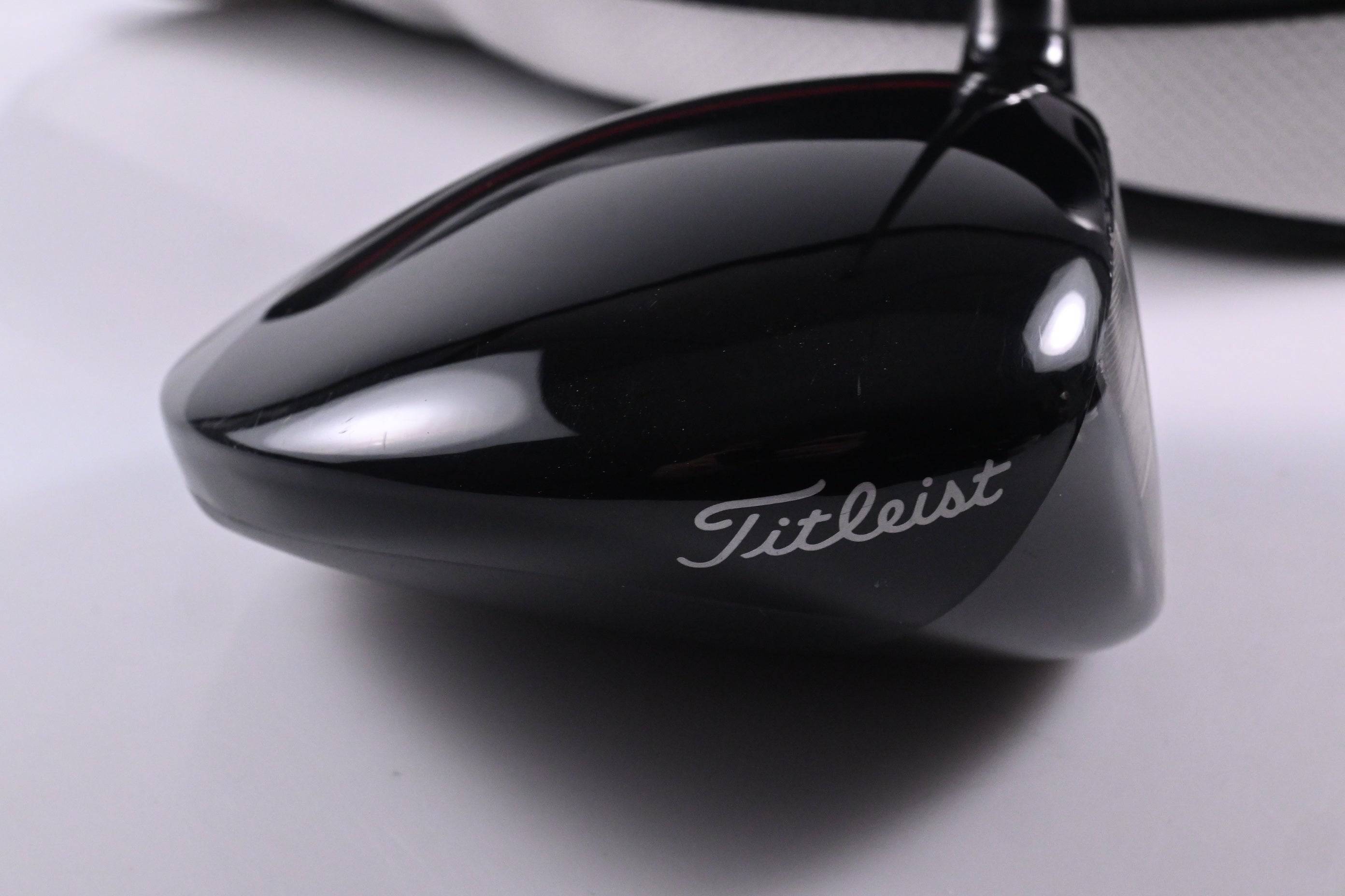 Titleist GT2 Driver / 9 Degree / Stiff Flex HZRDUS GEN4 Black 60 Shaft