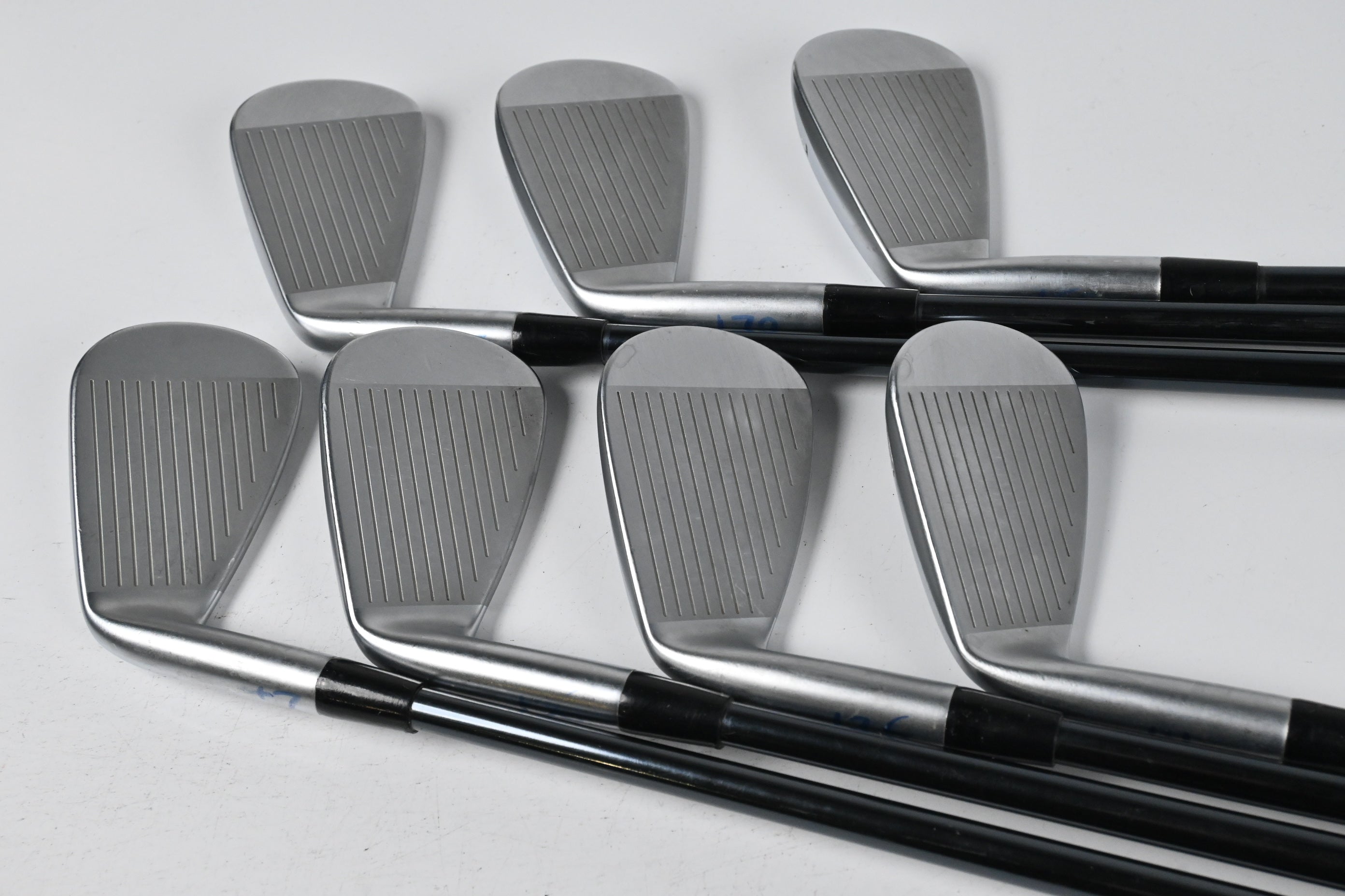 Mizuno JPX 925 Forged Irons / 5-PW+GW / Regular Flex UST Mamiya Recoil Dart 90