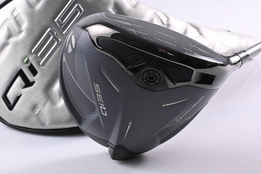 Taylormade Qi35 Driver / 10.5 Degree / Stiff Flex Fujikura Air Speeder 50 Shaft