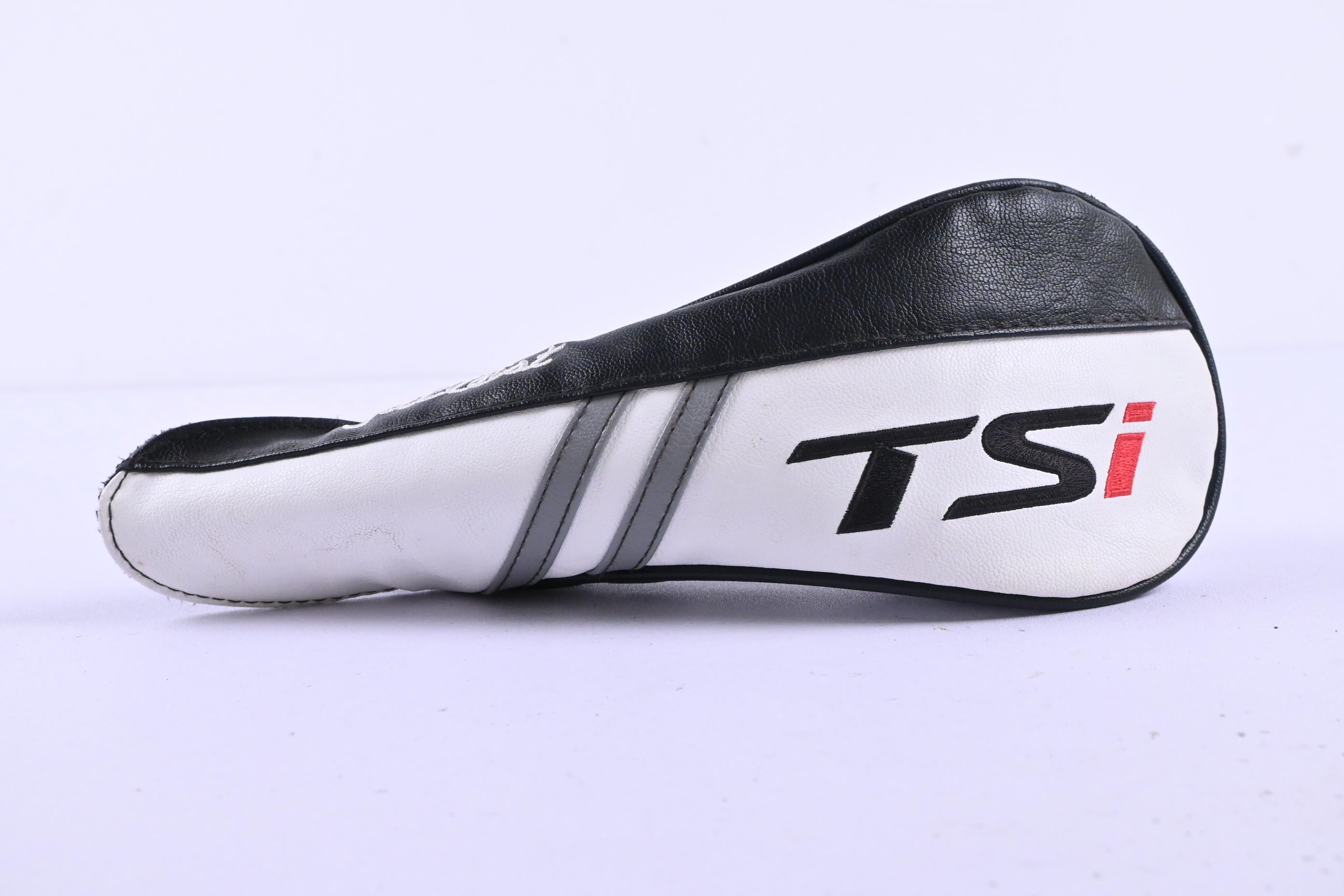 Titleist TSi2 #5 Wood / 18 Degree / Regular Flex Kuro Kage Black TiNi 55 Shaft