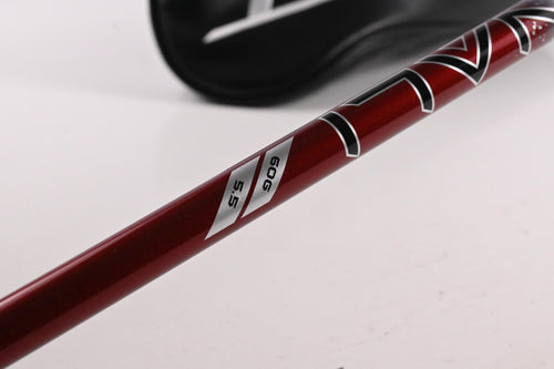 Titleist GT2 #3 Wood / 16.5 Degree / Regular Flex Denali Red 60 Shaft